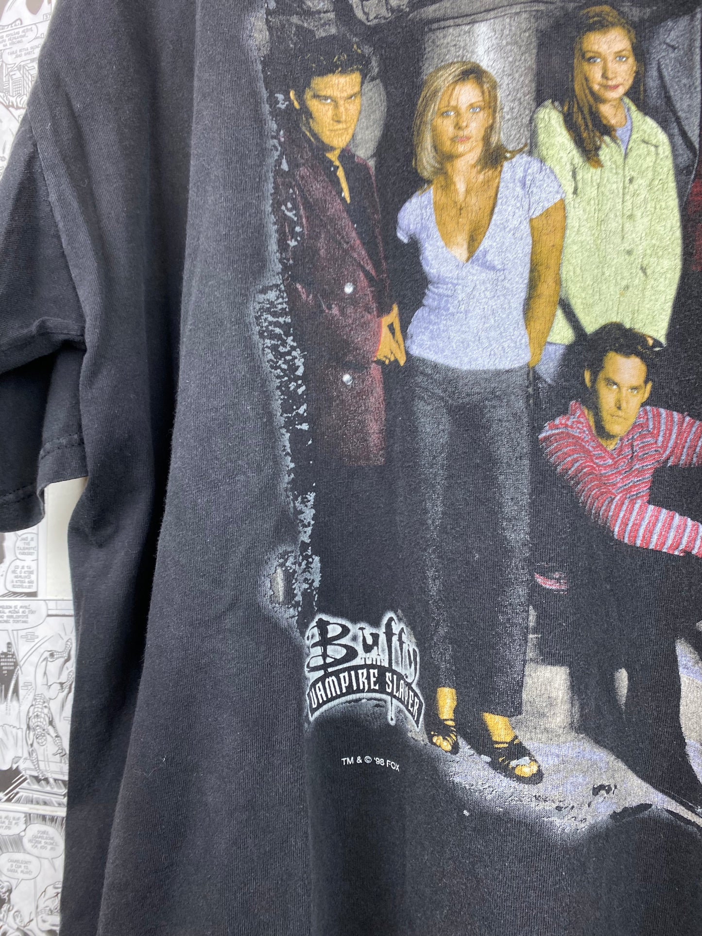 Vintage Buffy the Vampire Slayer 1998 t-shirt - size XL