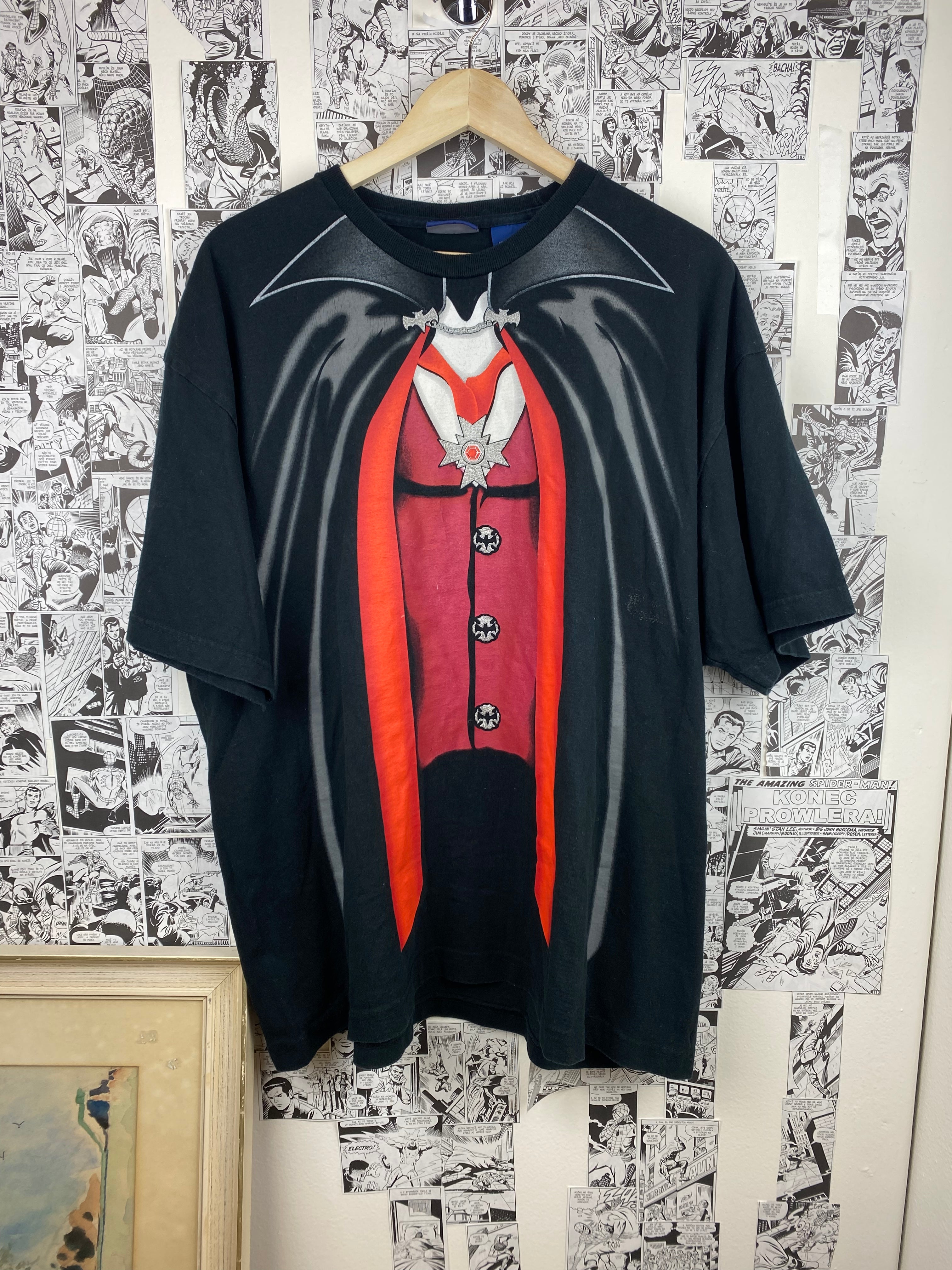 Vintage Disney Dracula 90s t-shirt - size XL