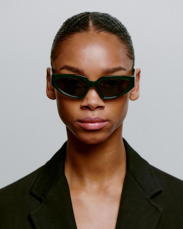 A.KJÆRBEDE - Ella Sunglasses (Dark Green)