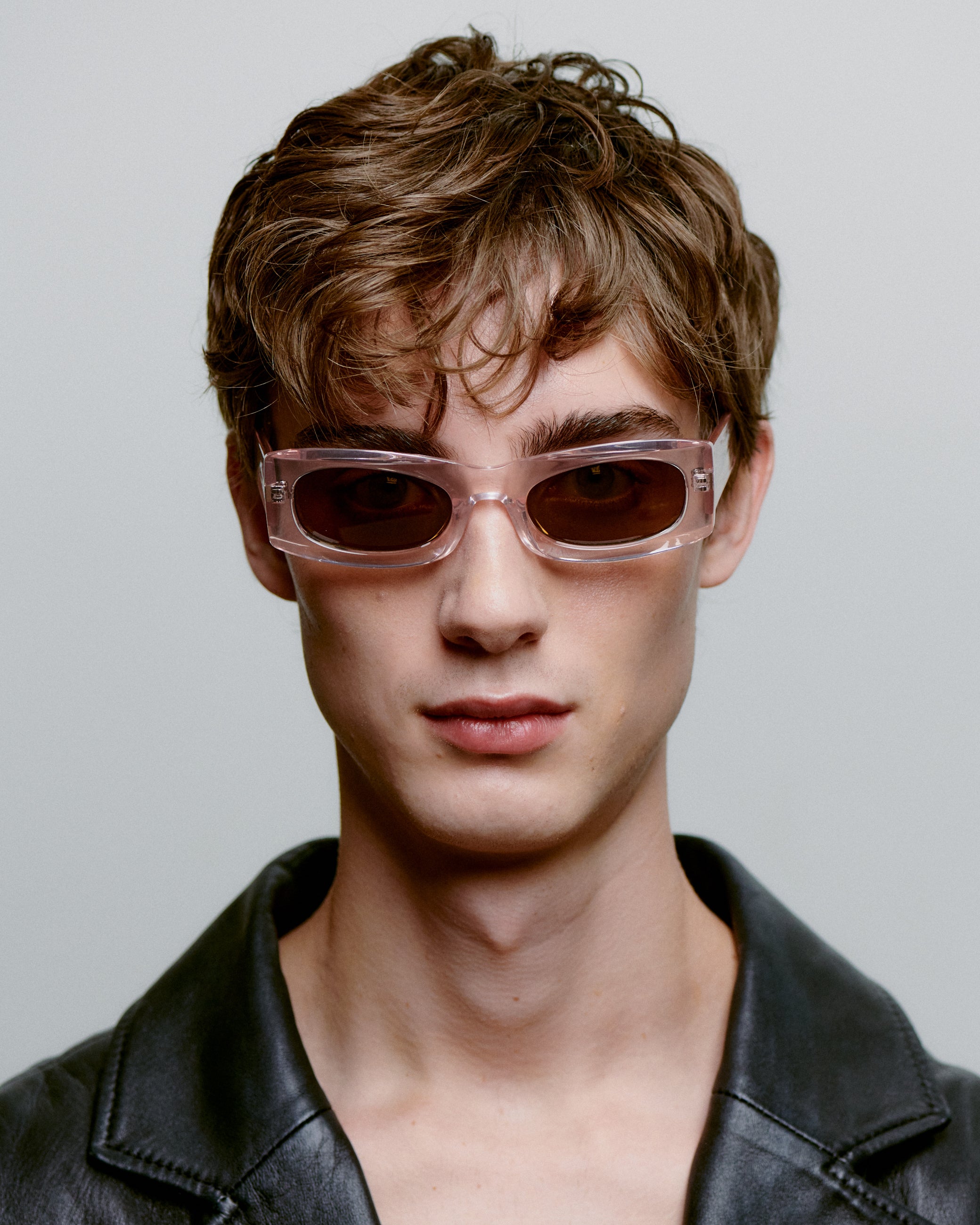 A.KJÆRBEDE - Frida Sunglasses (Galactic Pink)