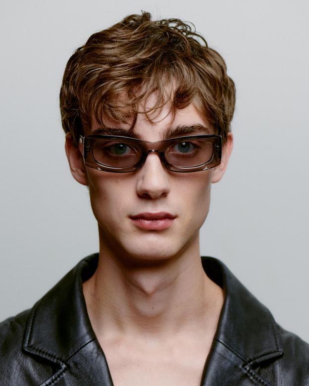 A.KJÆRBEDE - Frida Sunglasses (Grey Transparent)
