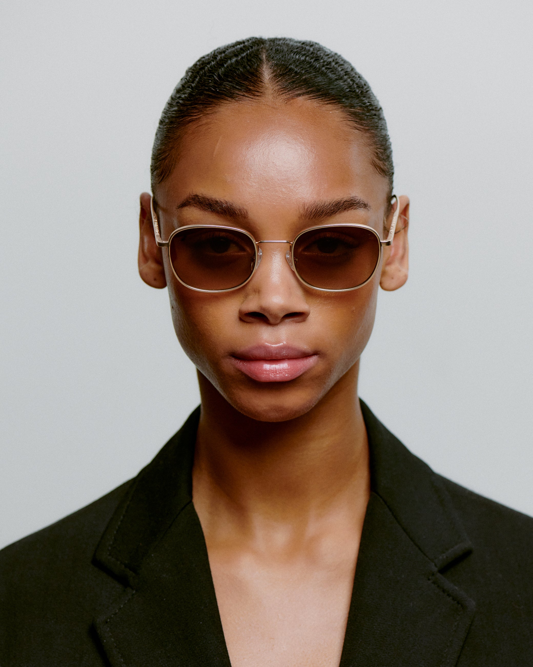 A.KJÆRBEDE - Hello Sunglasses (Matte Gold)