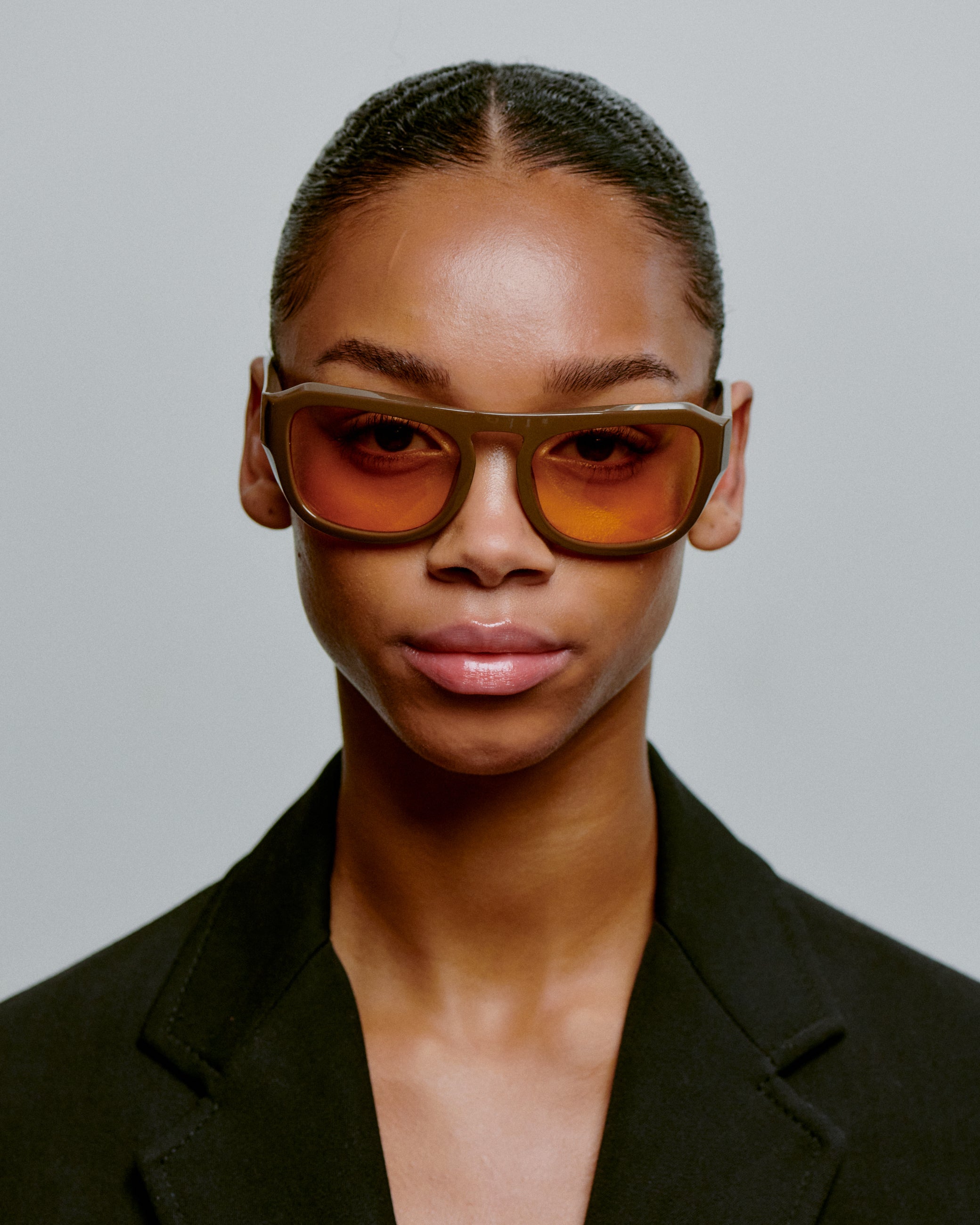 A.KJÆRBEDE - Max Sunglasses (Chocolate)