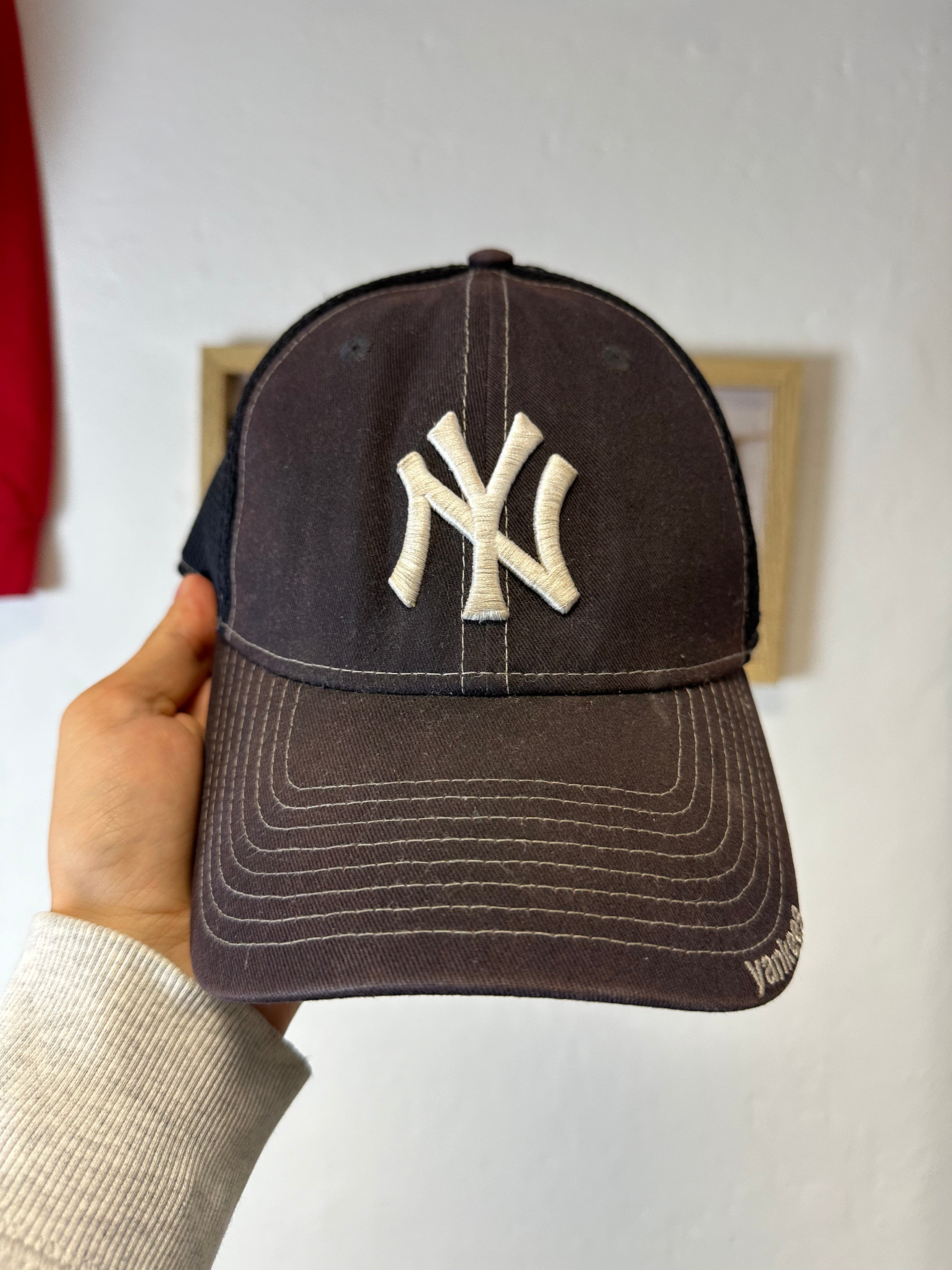 Vintage Yankees Sun Faded Cap