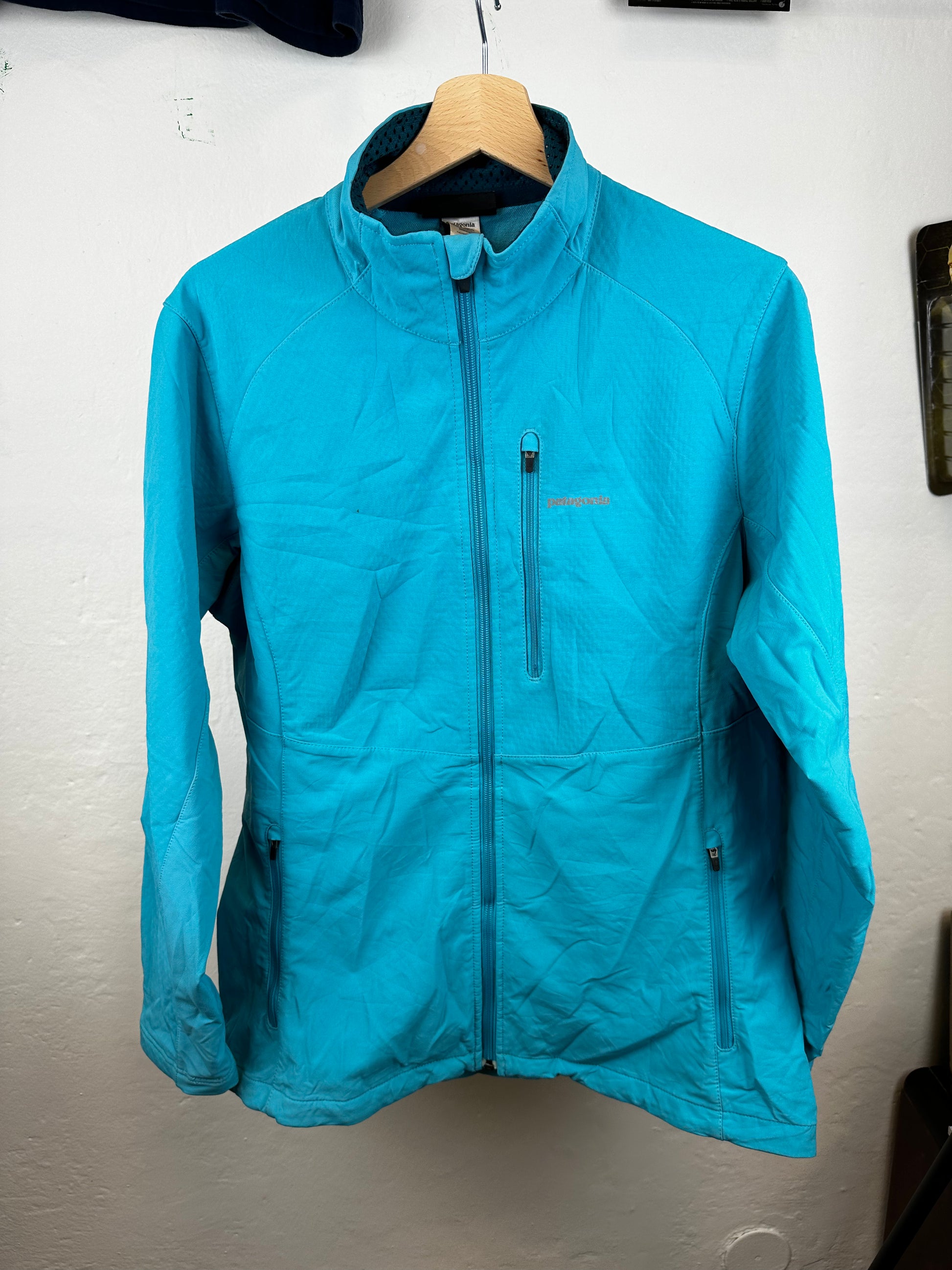 Patagonia Windbreaker - size L WMNS – Vintage No Introductions