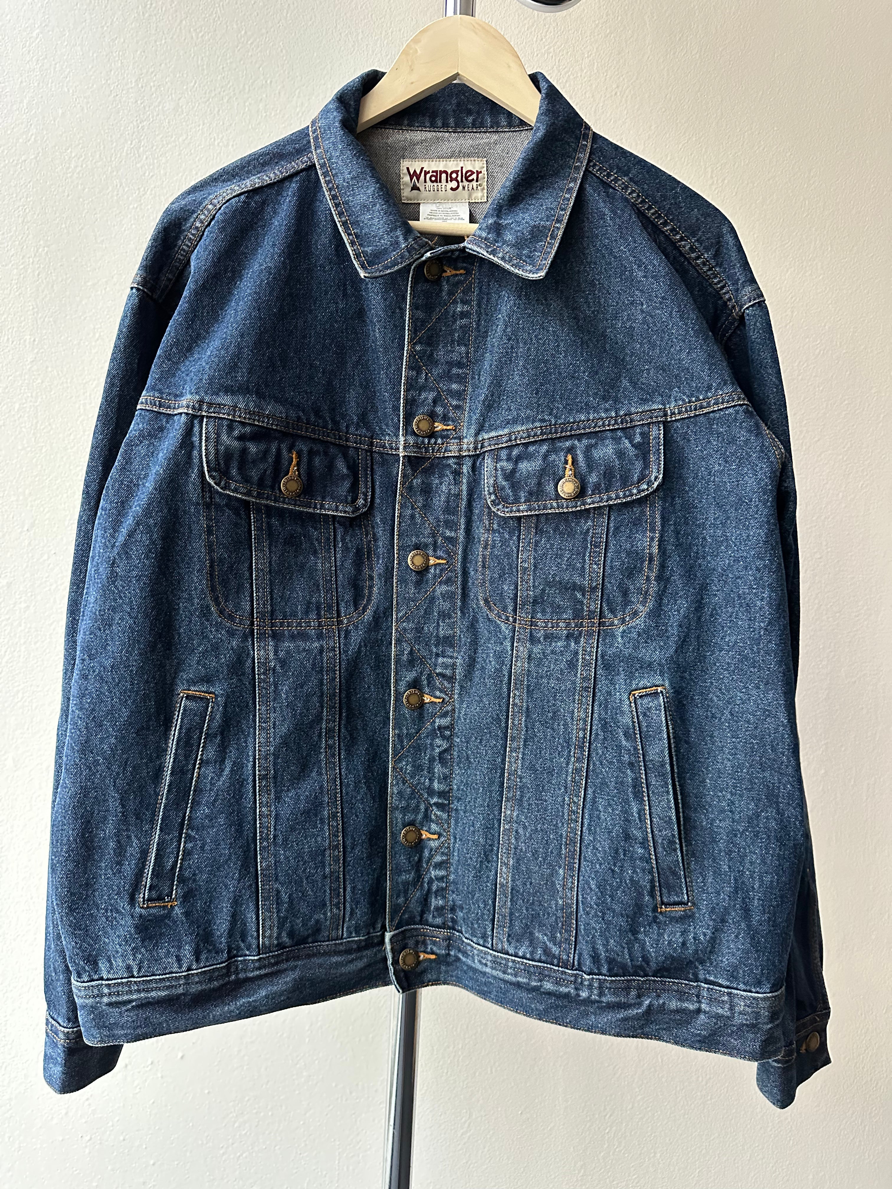 Vintage 1990S Wrangler "Rugged Wear" Denim Jacket - size XL