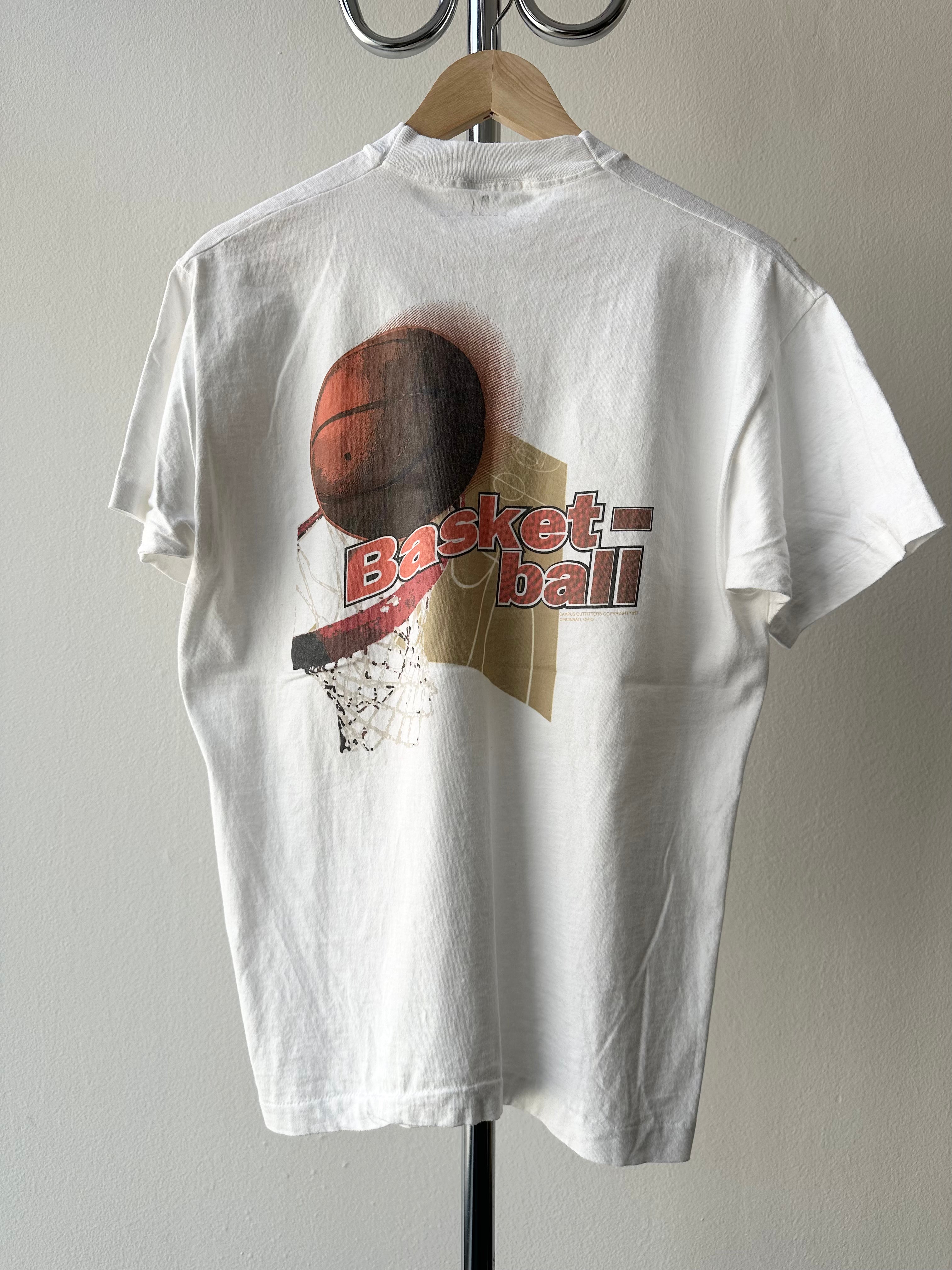 Vintage 1990s "Michigan - Basketball" T-shirt - size L