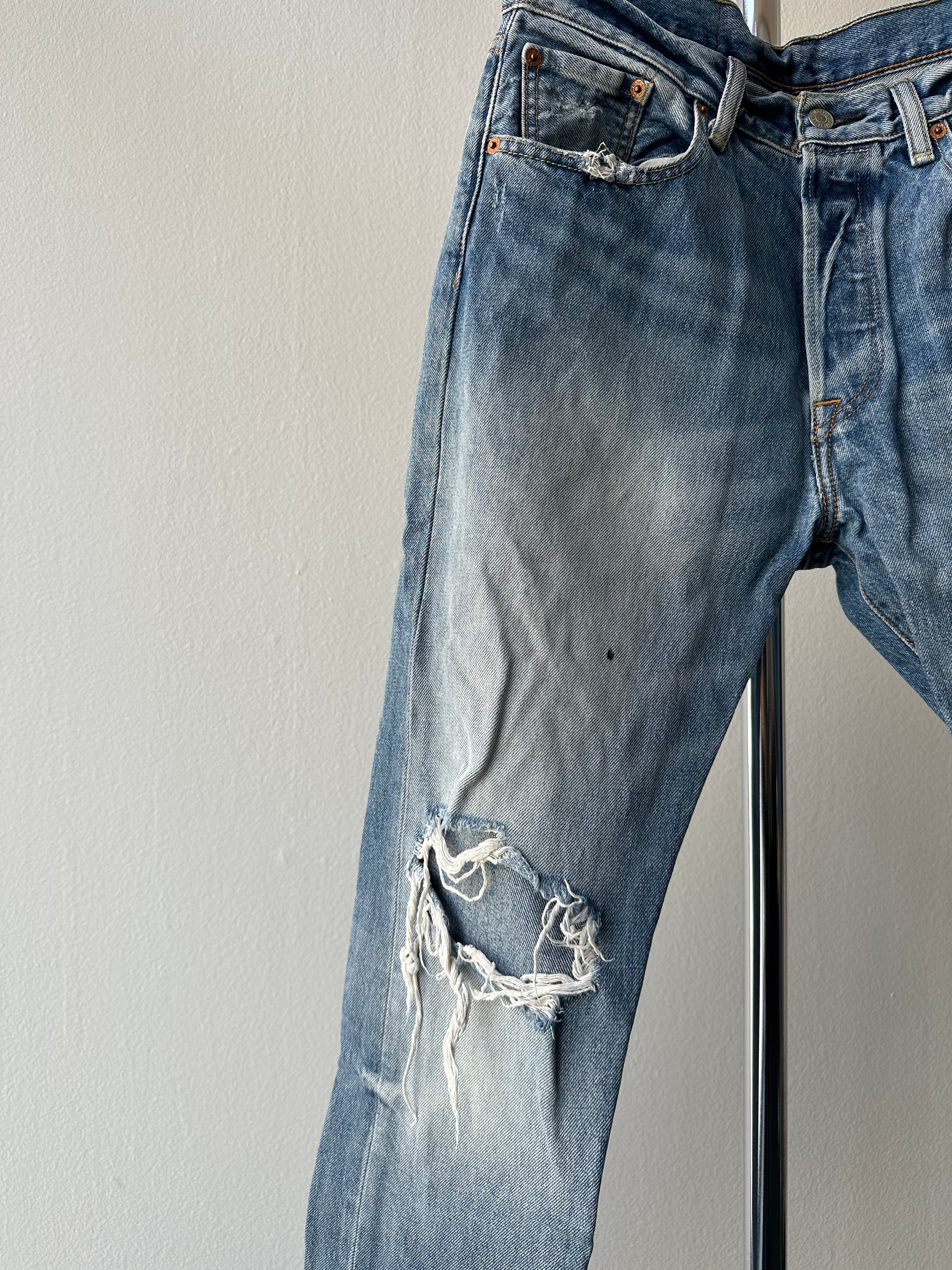 Levi's 501 Distressed Pants - size 30x30