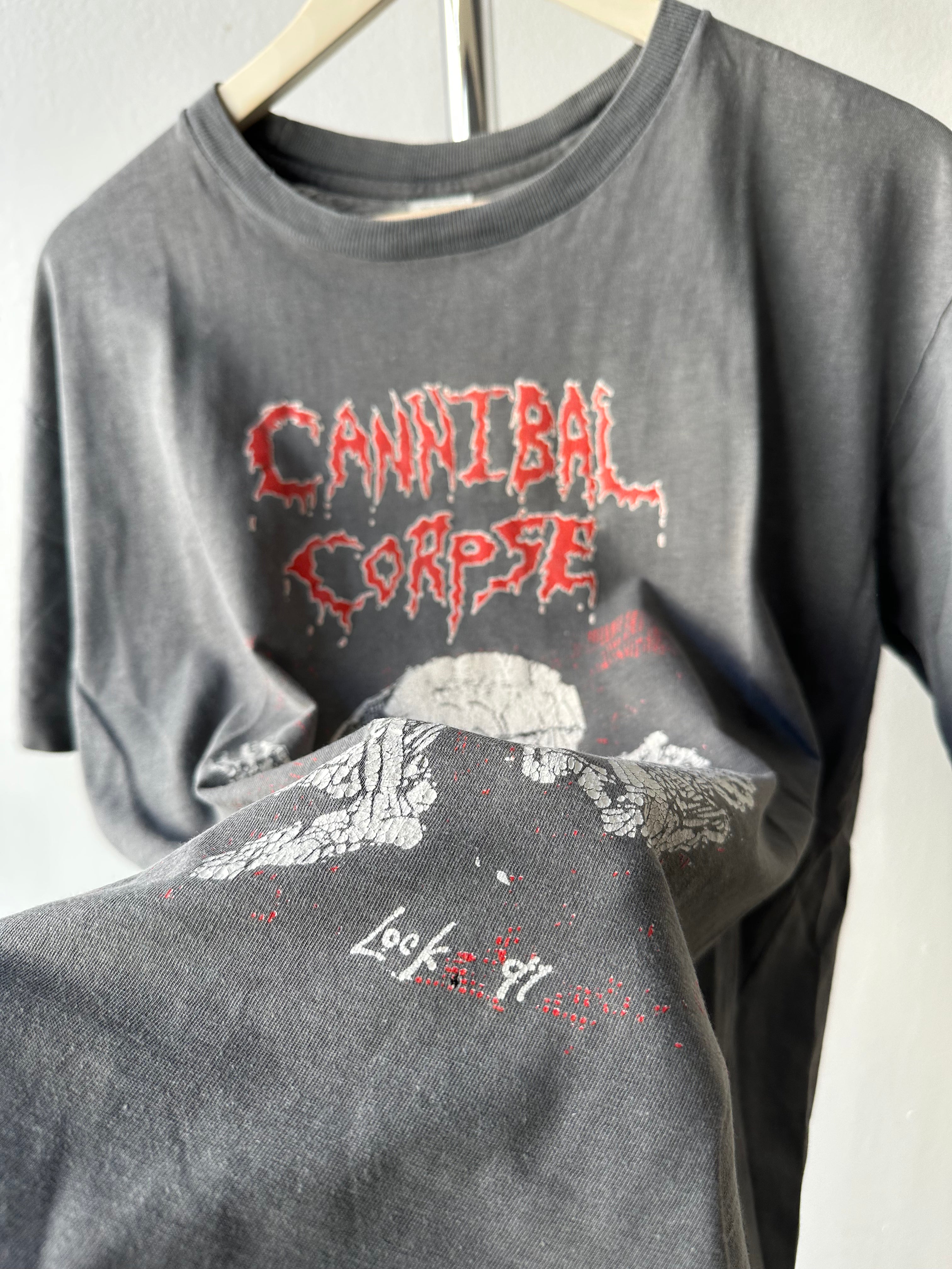 Vintage 1991 Cannibal Corpse "Butchered at Birth" - size L/XL