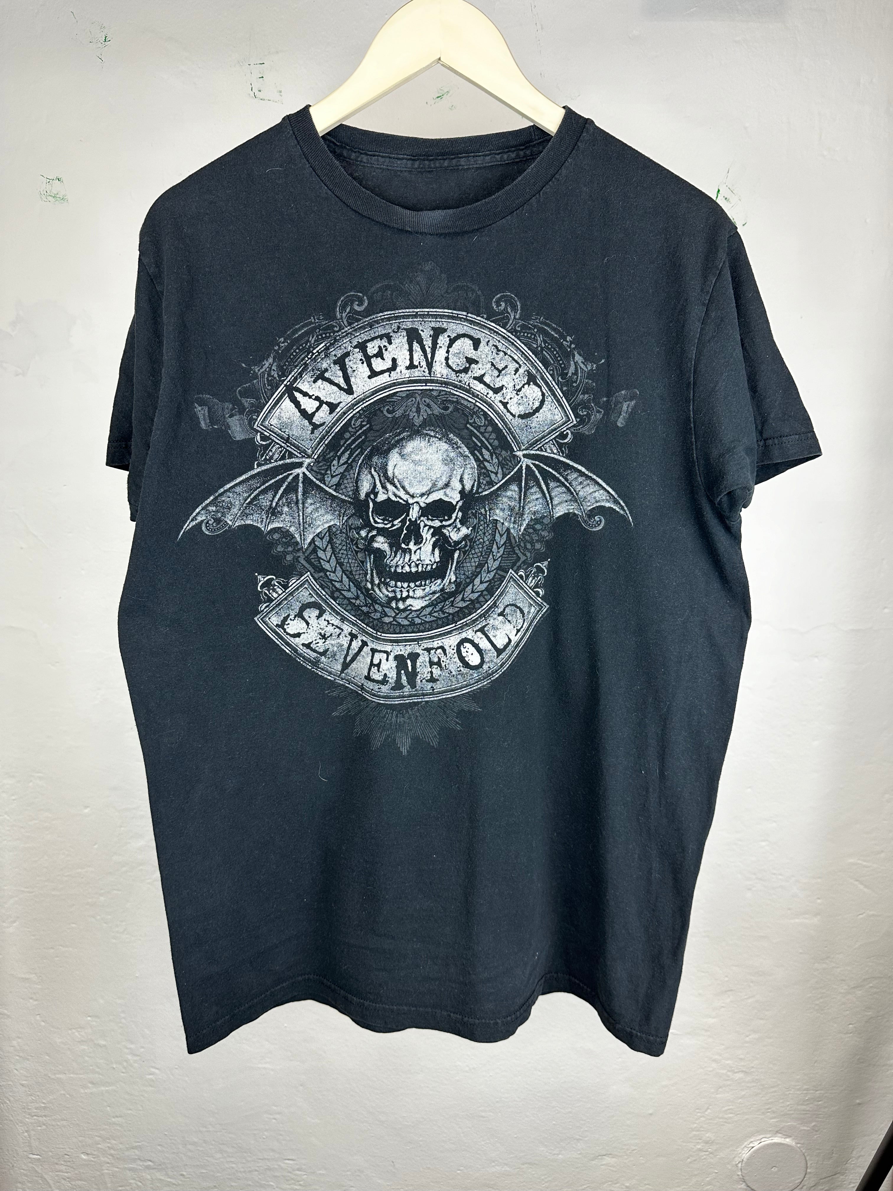 Vintage Avenged Sevenfold t-shirt - size L