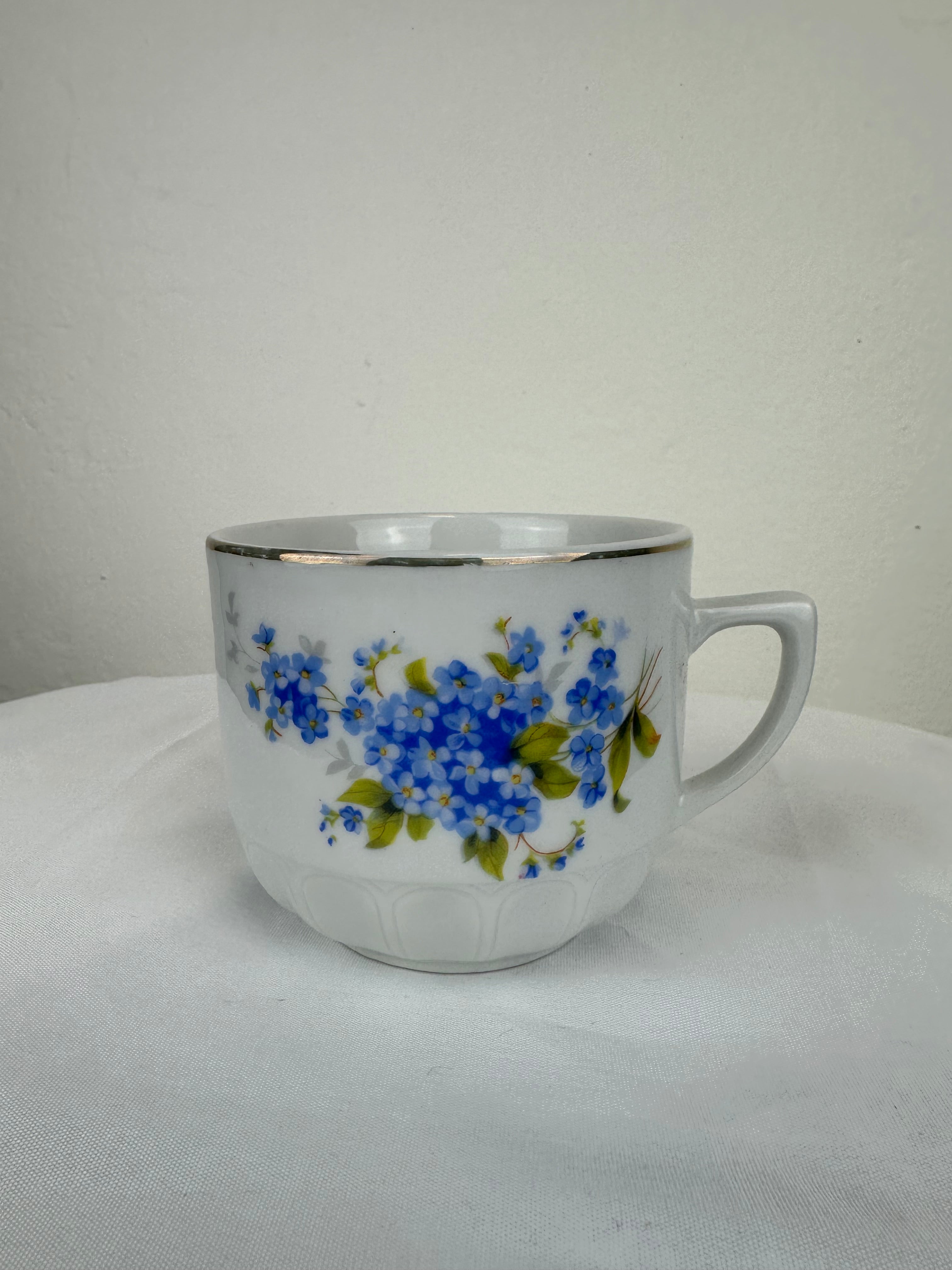 Vintage “Forget Me Not” Flower Bohemian Cup