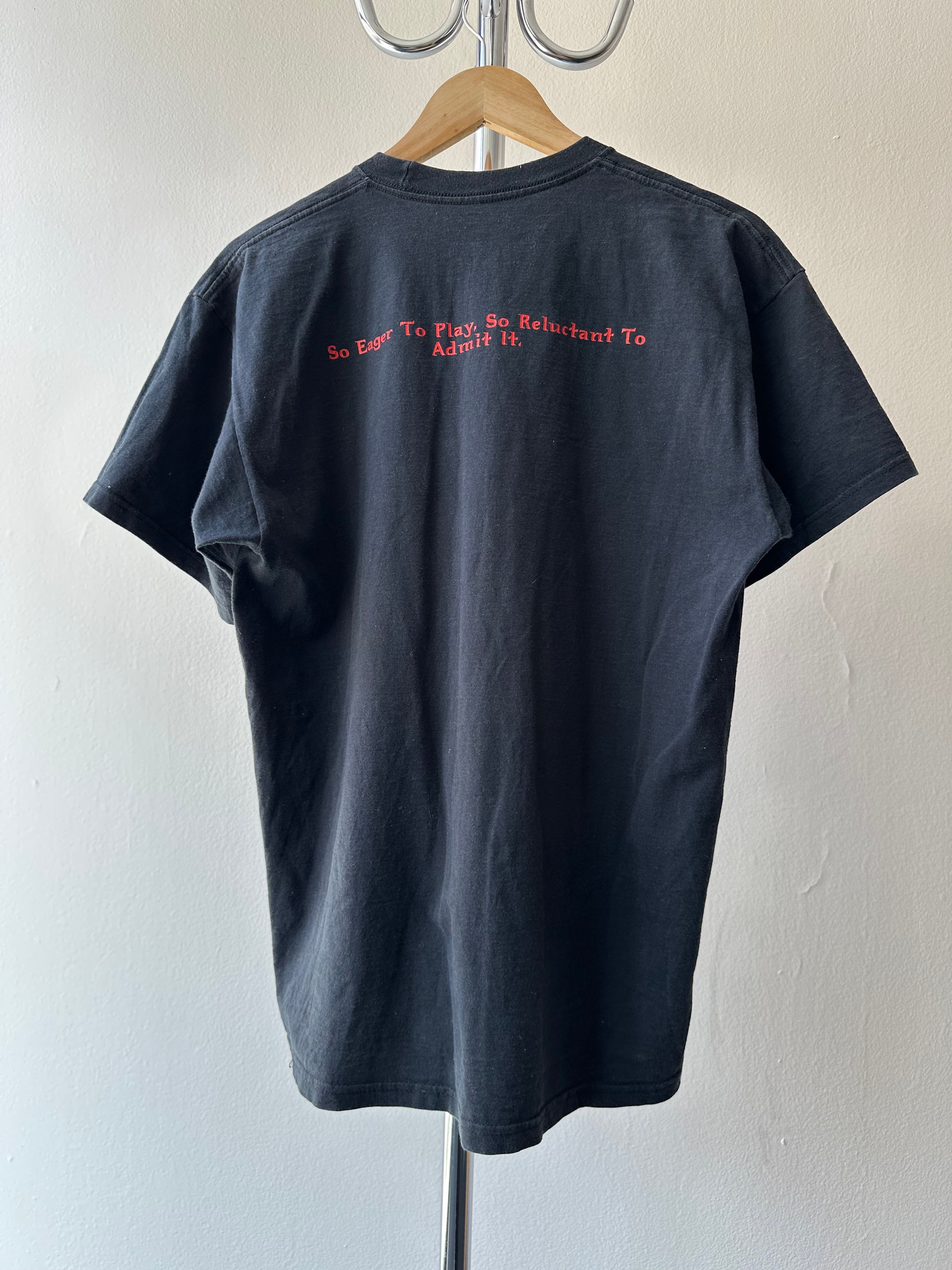 Vintage 2004 Hellraiser "Eager to Play" T-shirt - size L