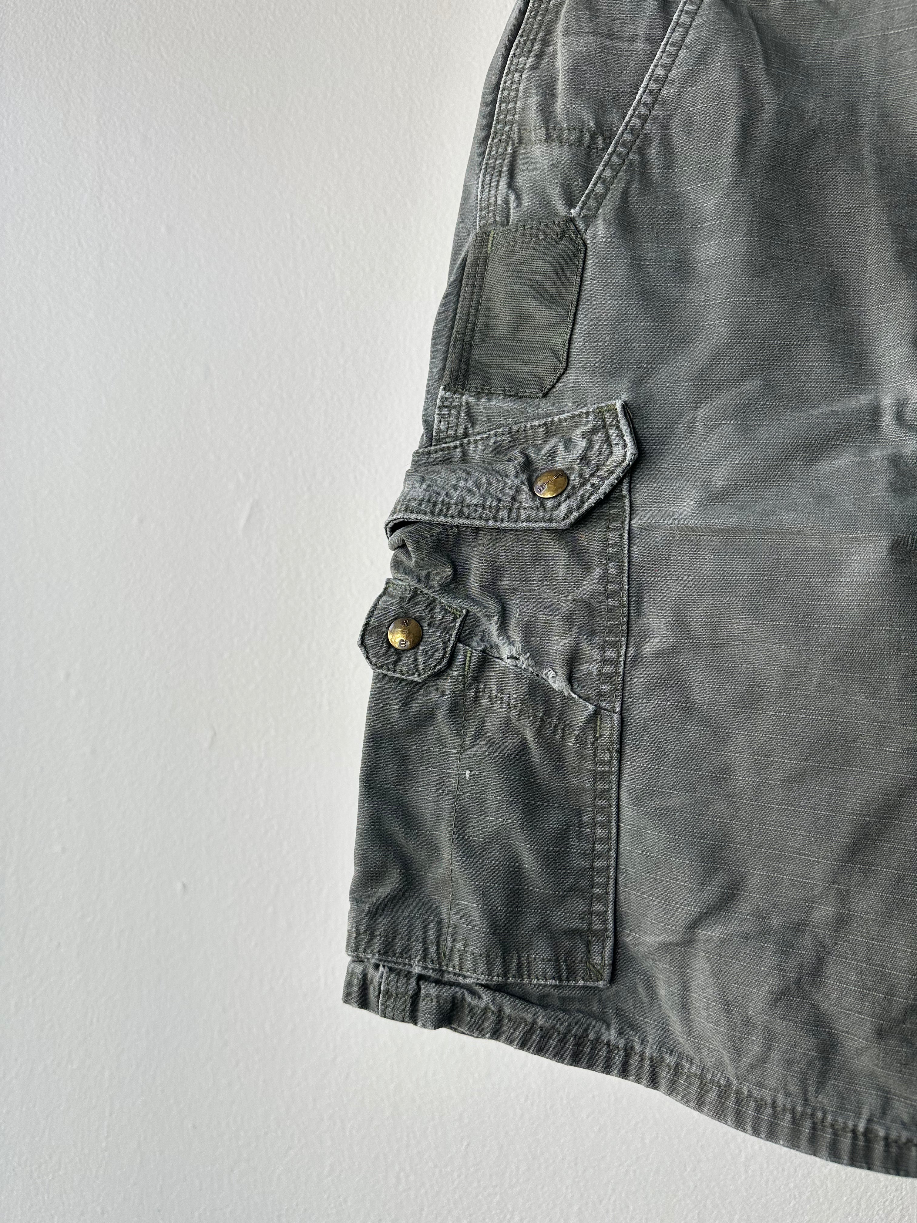 Vintage Carhartt Cargo Shorts – Faded Moss Green - size 34