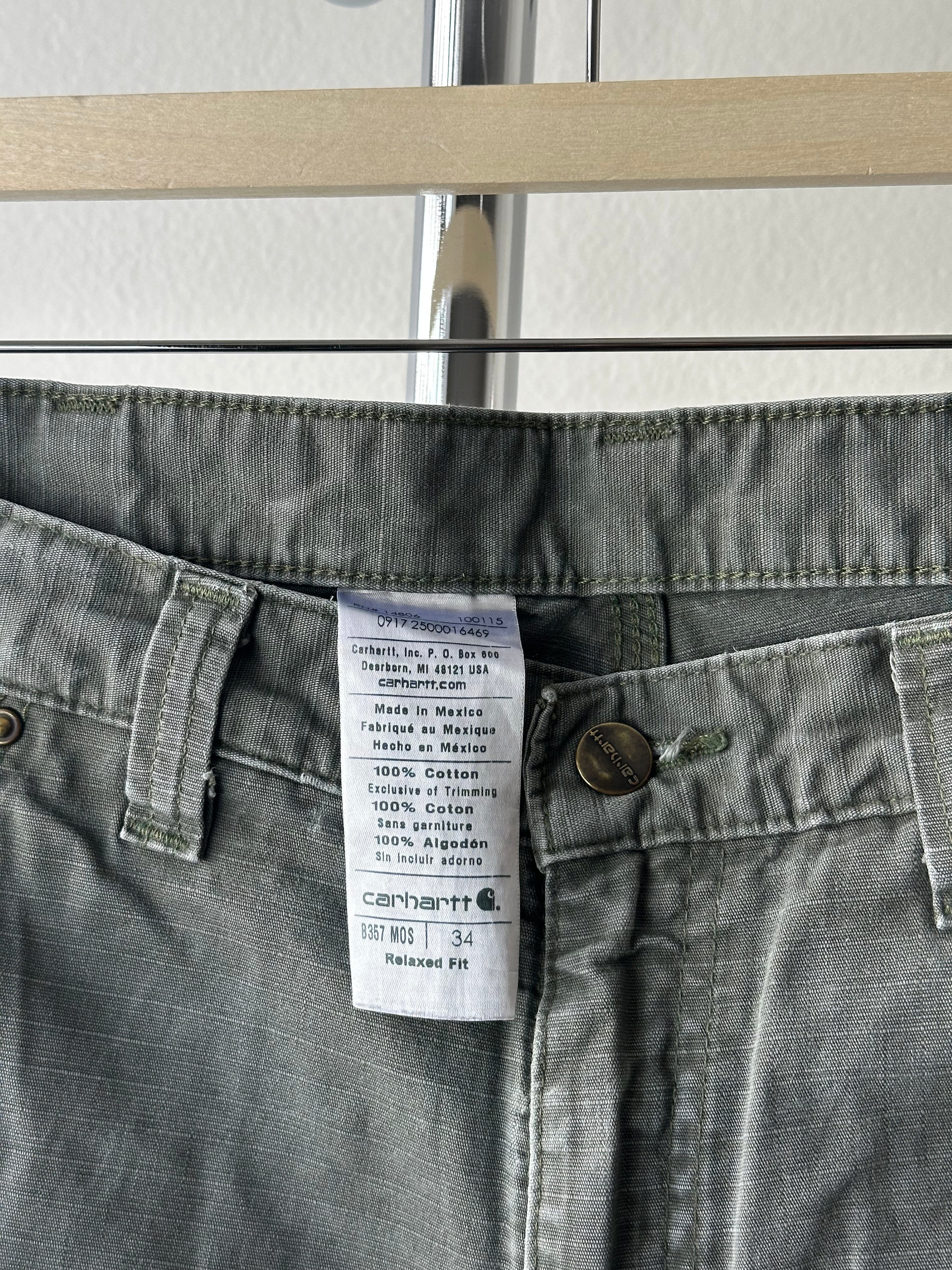 Vintage Carhartt Cargo Shorts – Faded Moss Green - size 34