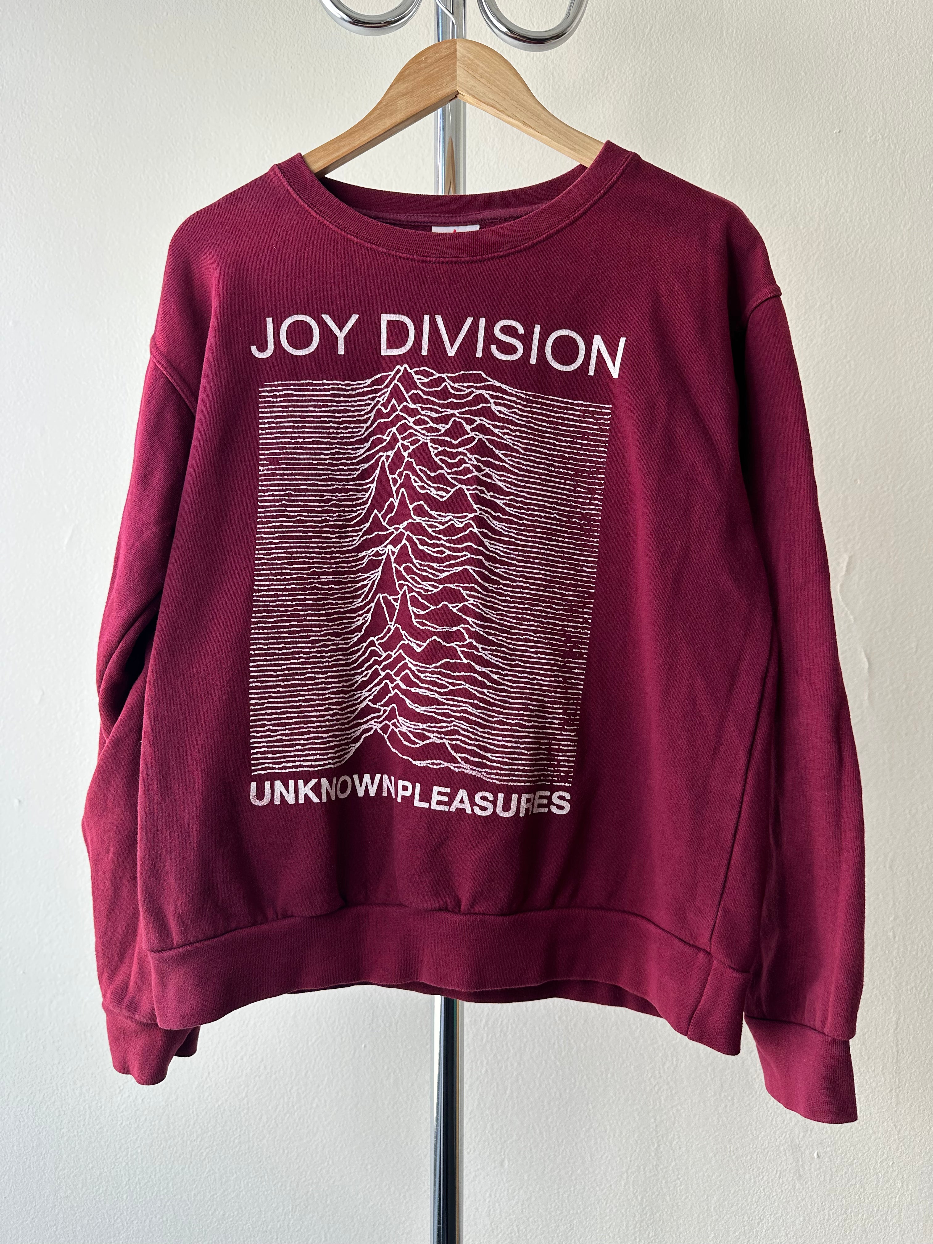 Vintage Joy Division "Unknown Pleasures" Crewneck - size M