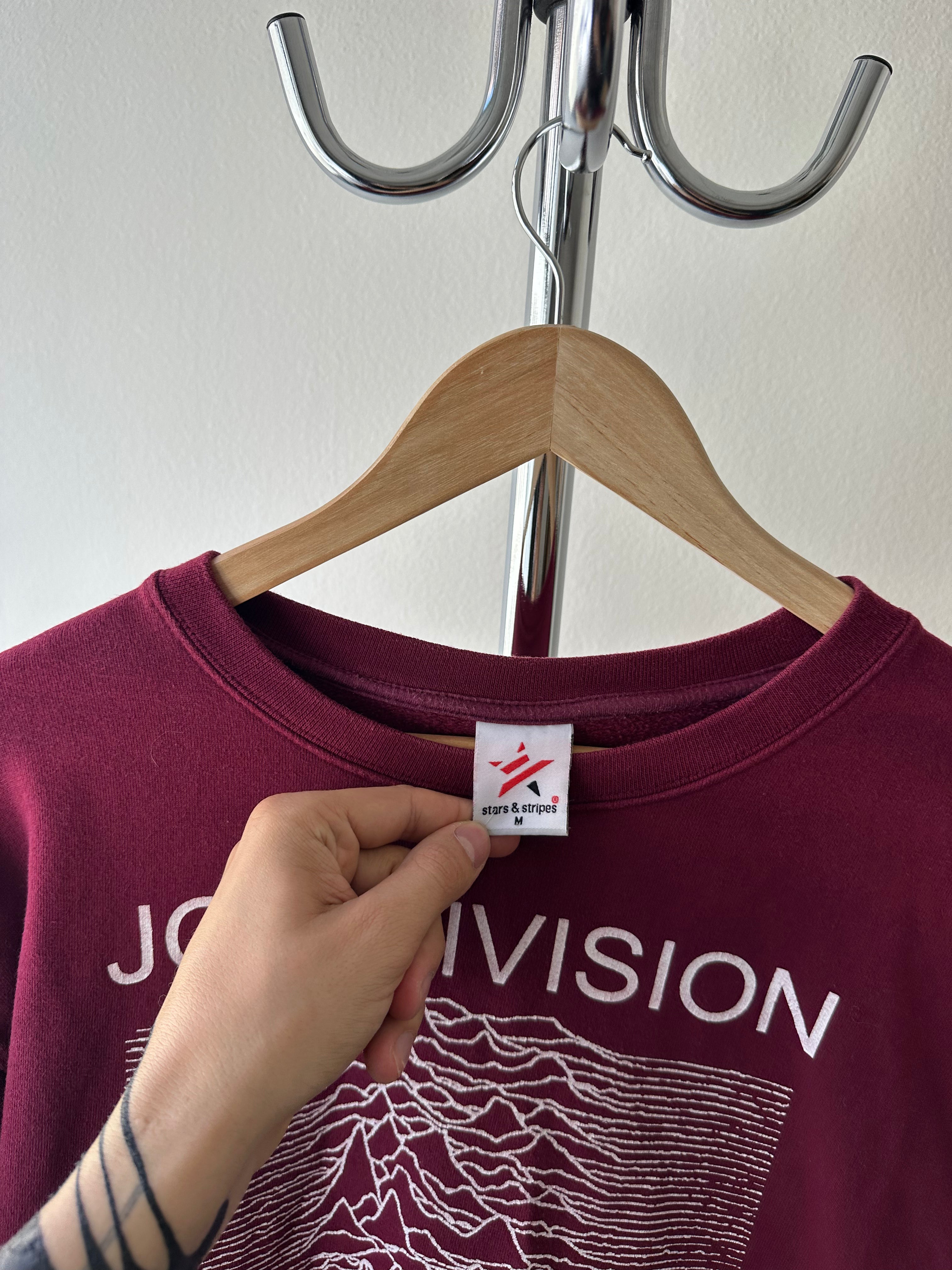 Vintage Joy Division "Unknown Pleasures" Crewneck - size M