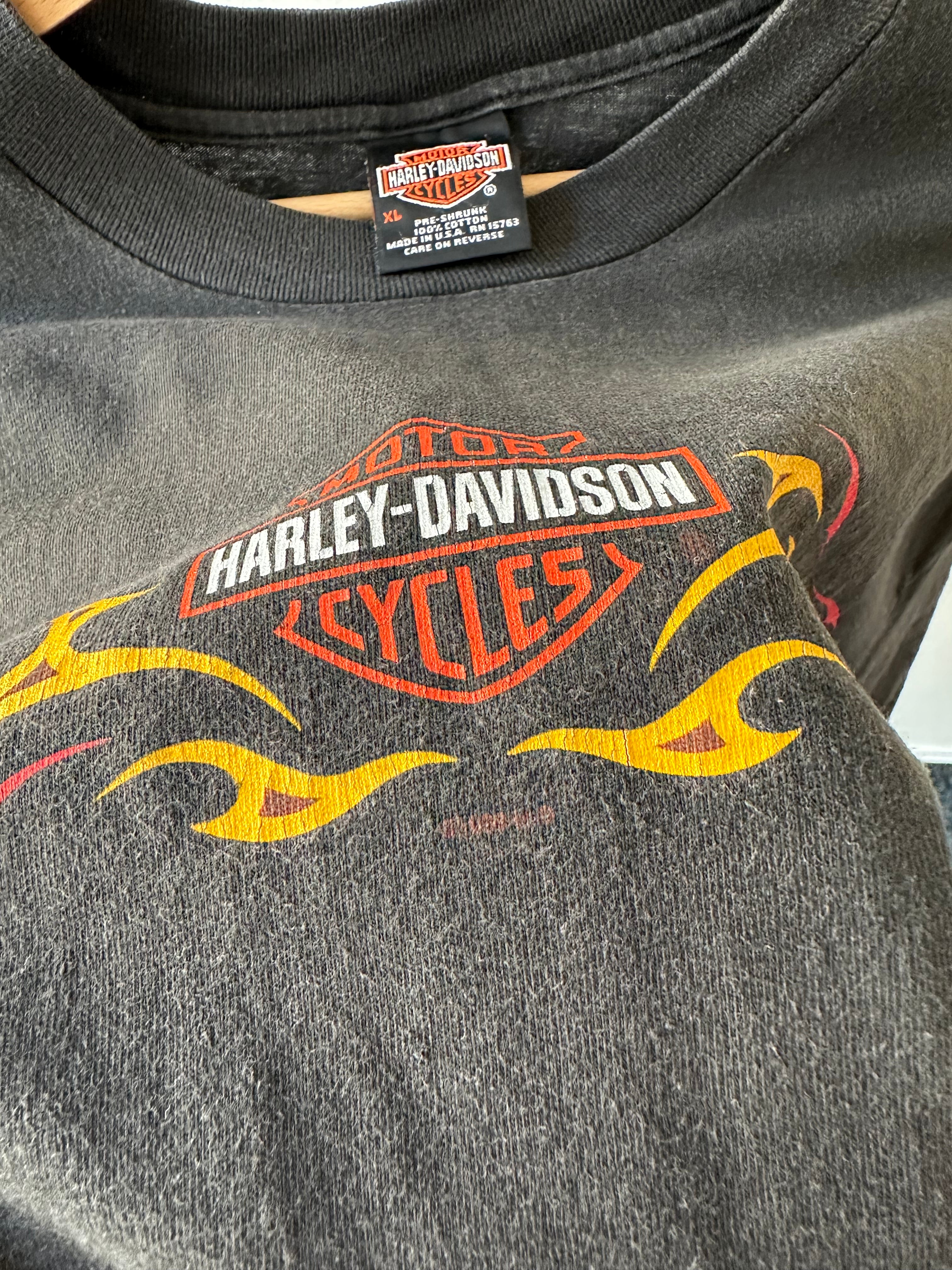 Vintage 1998 Harley Davidson “Lone Star” Flames T-shirt - size XL