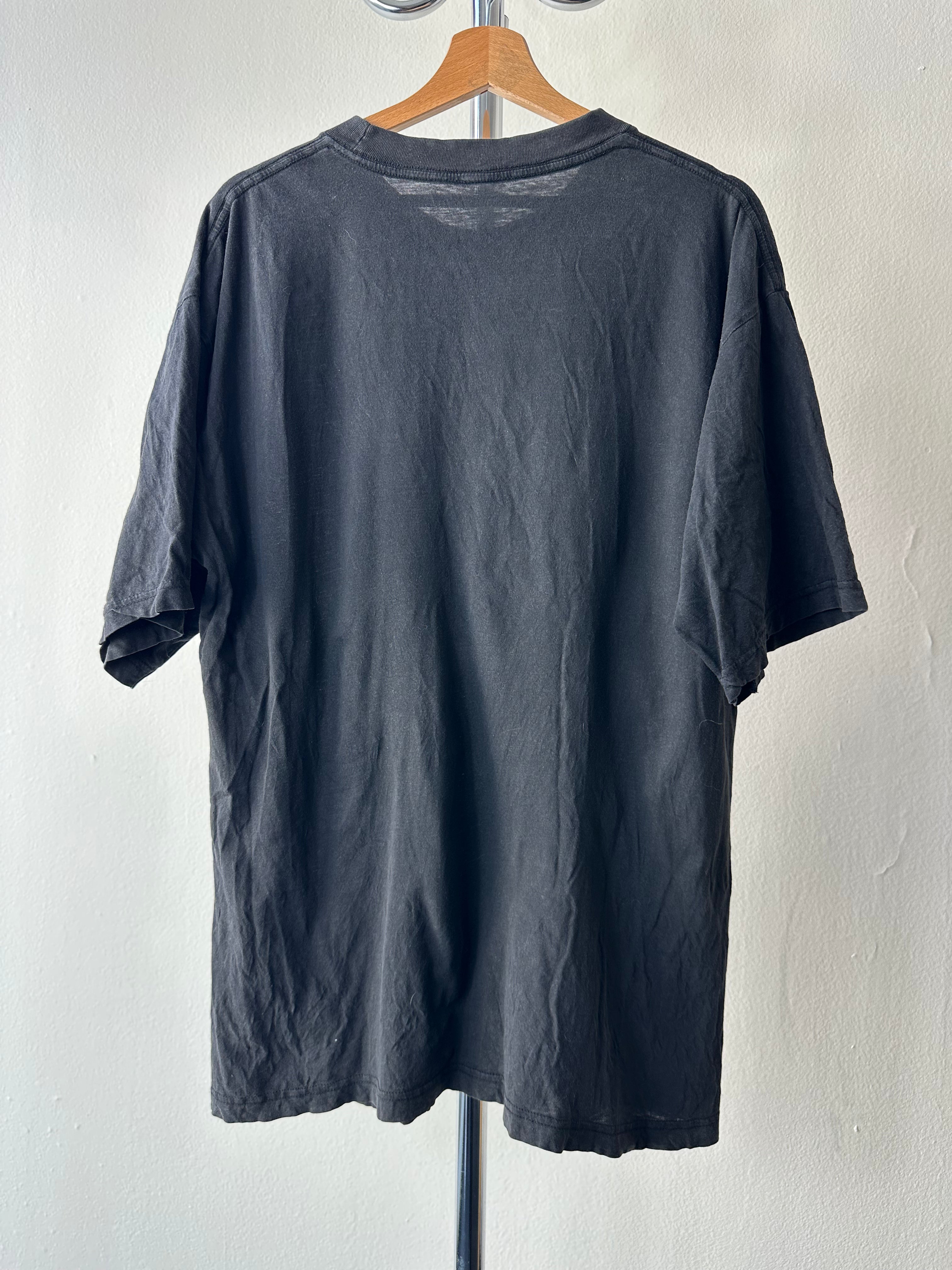 Vintage 1990s Terry Pratchett “Hogfather” T-shirt - size XL
