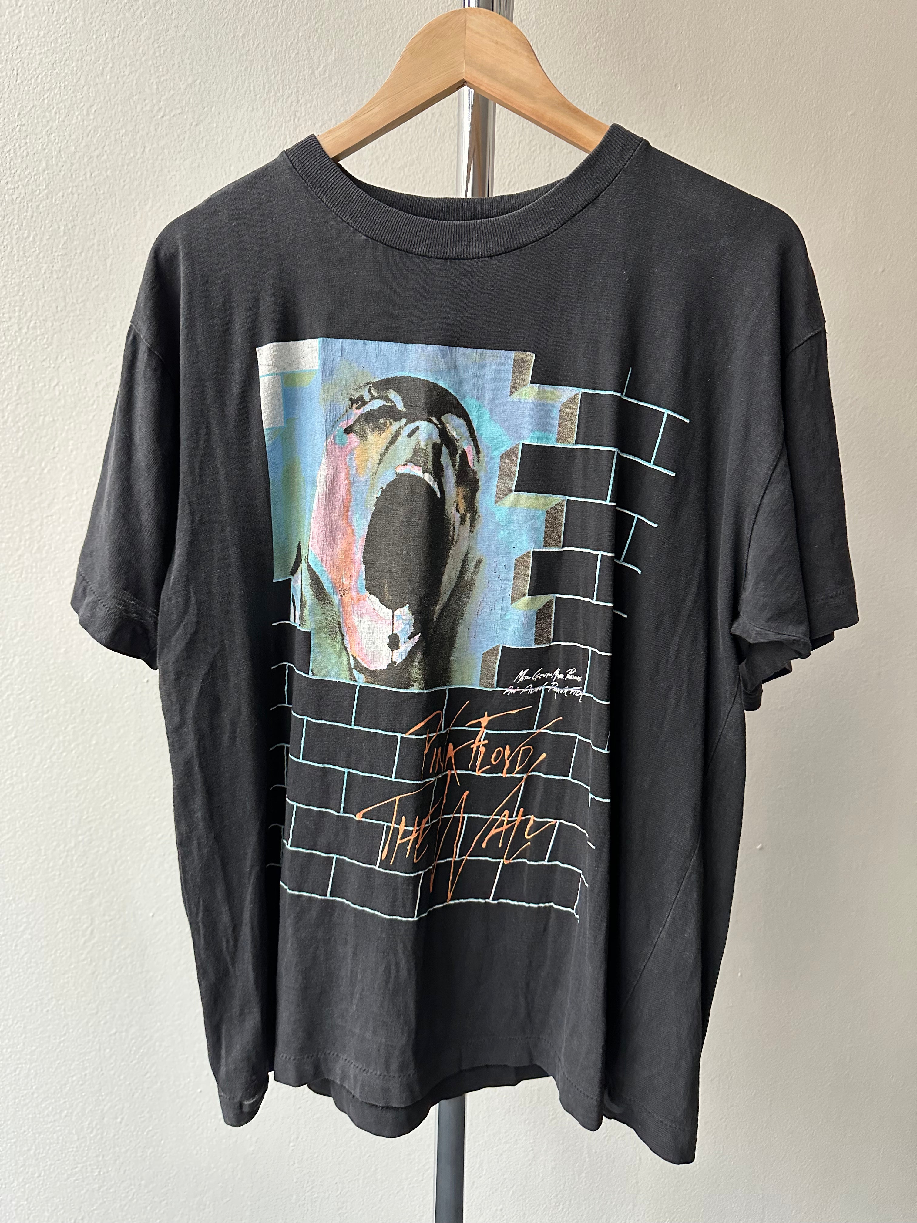 1980s Pink Floyd “The Wall” t-shirt - size L