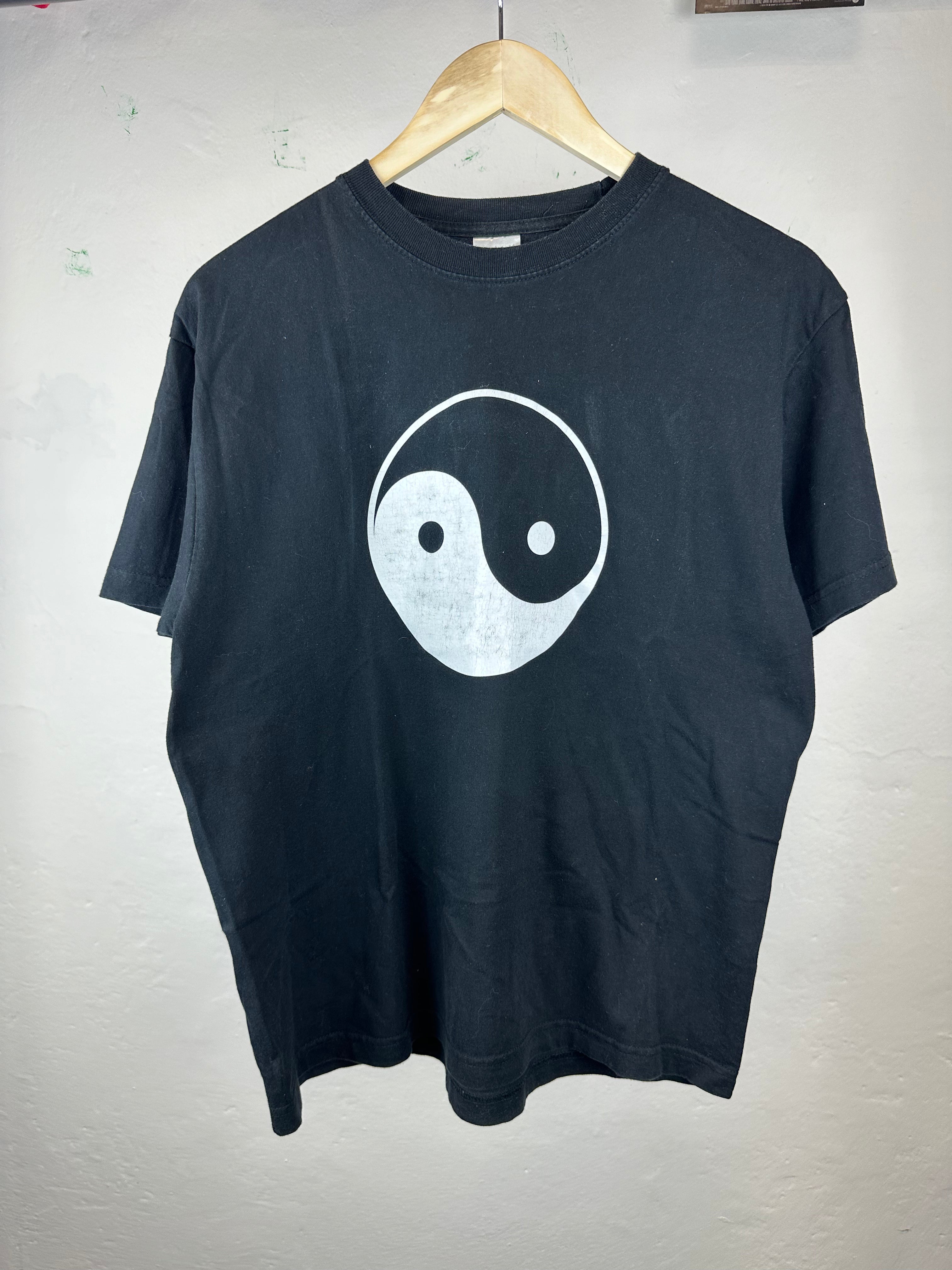 Vintage Yin Yang T-shirt - size S/M