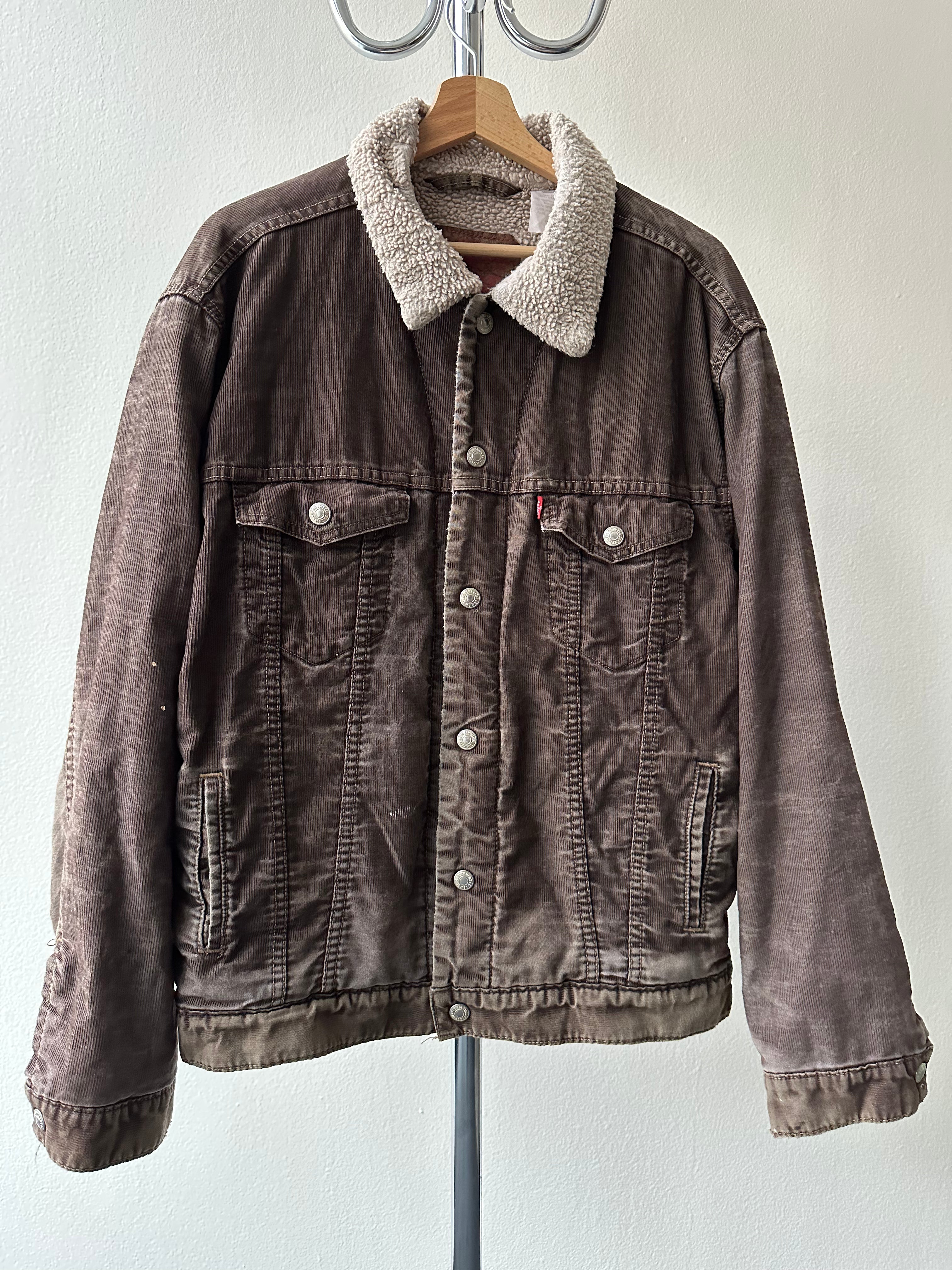 Levi’s Curdoroy Faded Jacket - size L