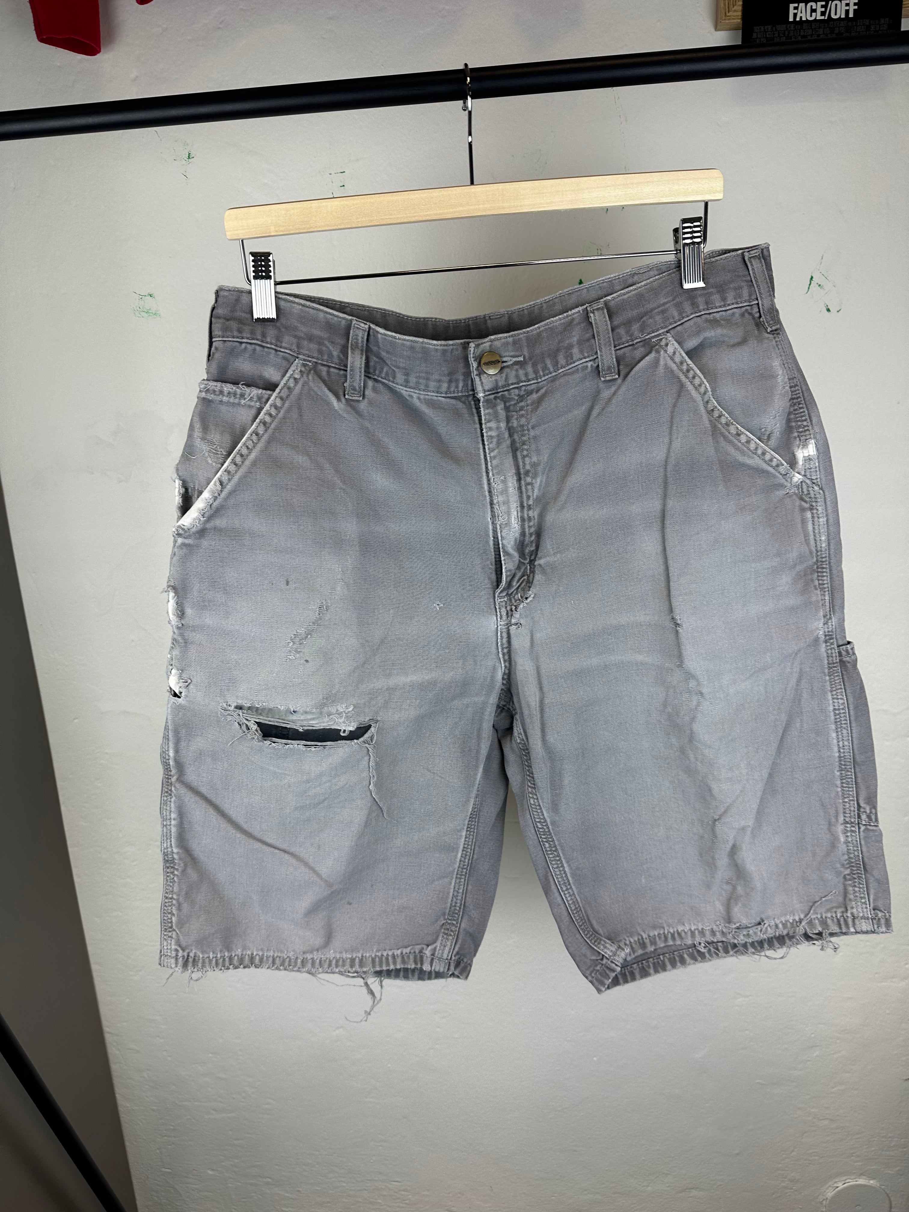 Vintage Carhartt Distressed Shorts - size 34
