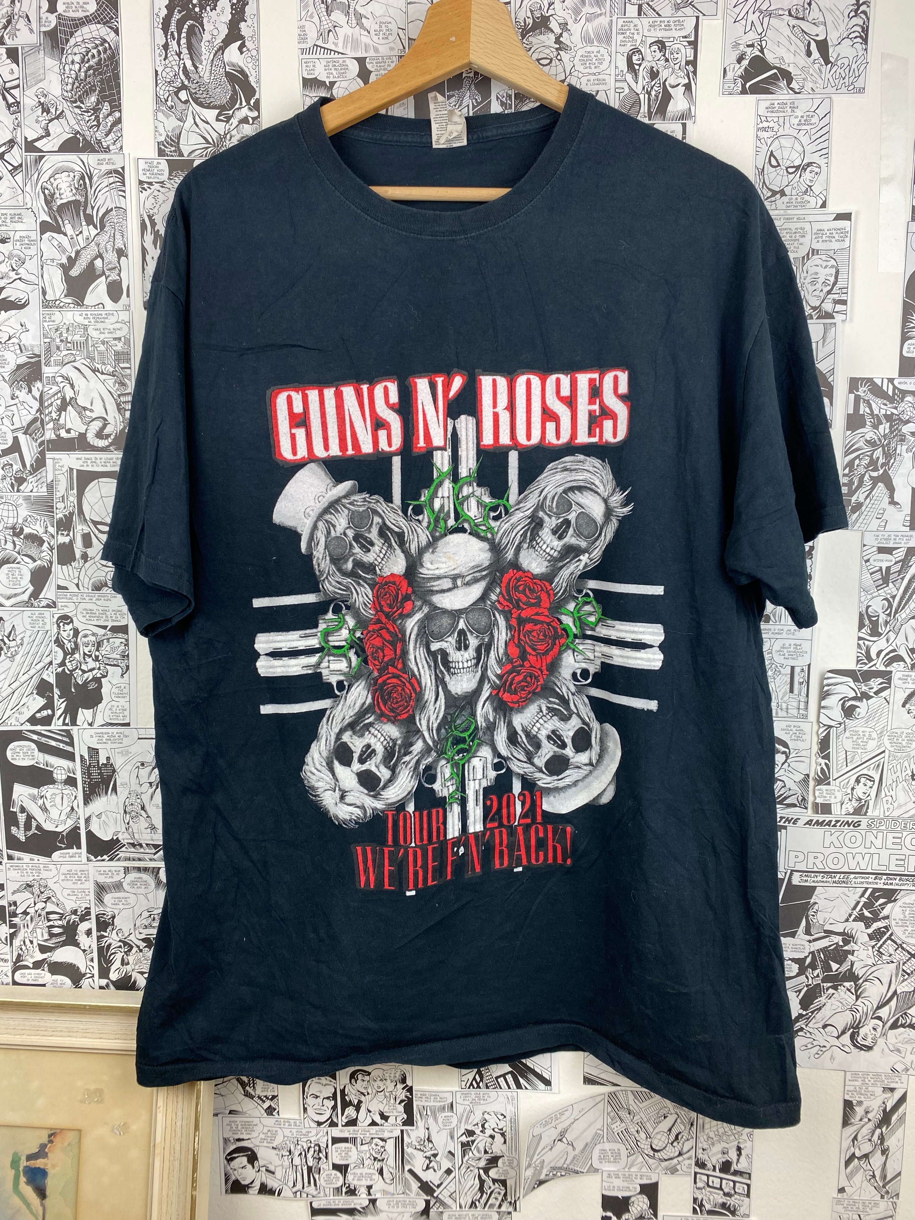 Guns N’ Roses 2021 tour t-shirt - size L