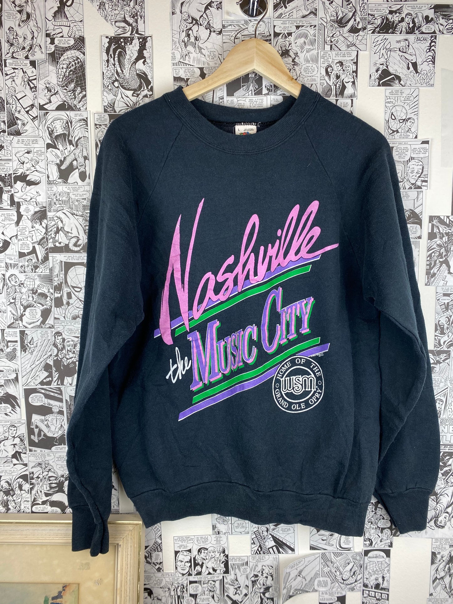 Vintage “Nashville - the music city” 90s crewneck - size L