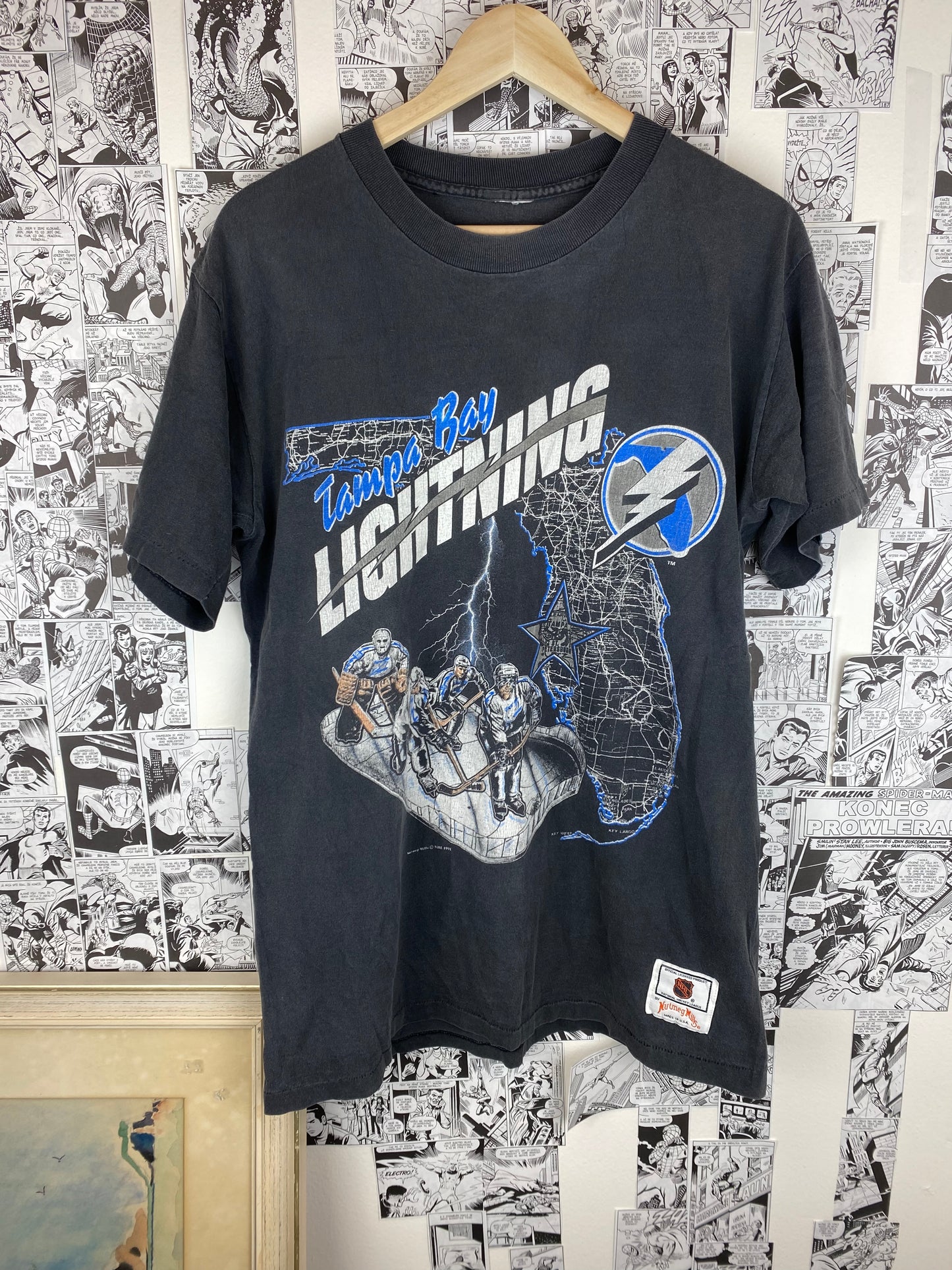 Vintage “Tampa Bay Lightning” 1991 t-shirt - size L