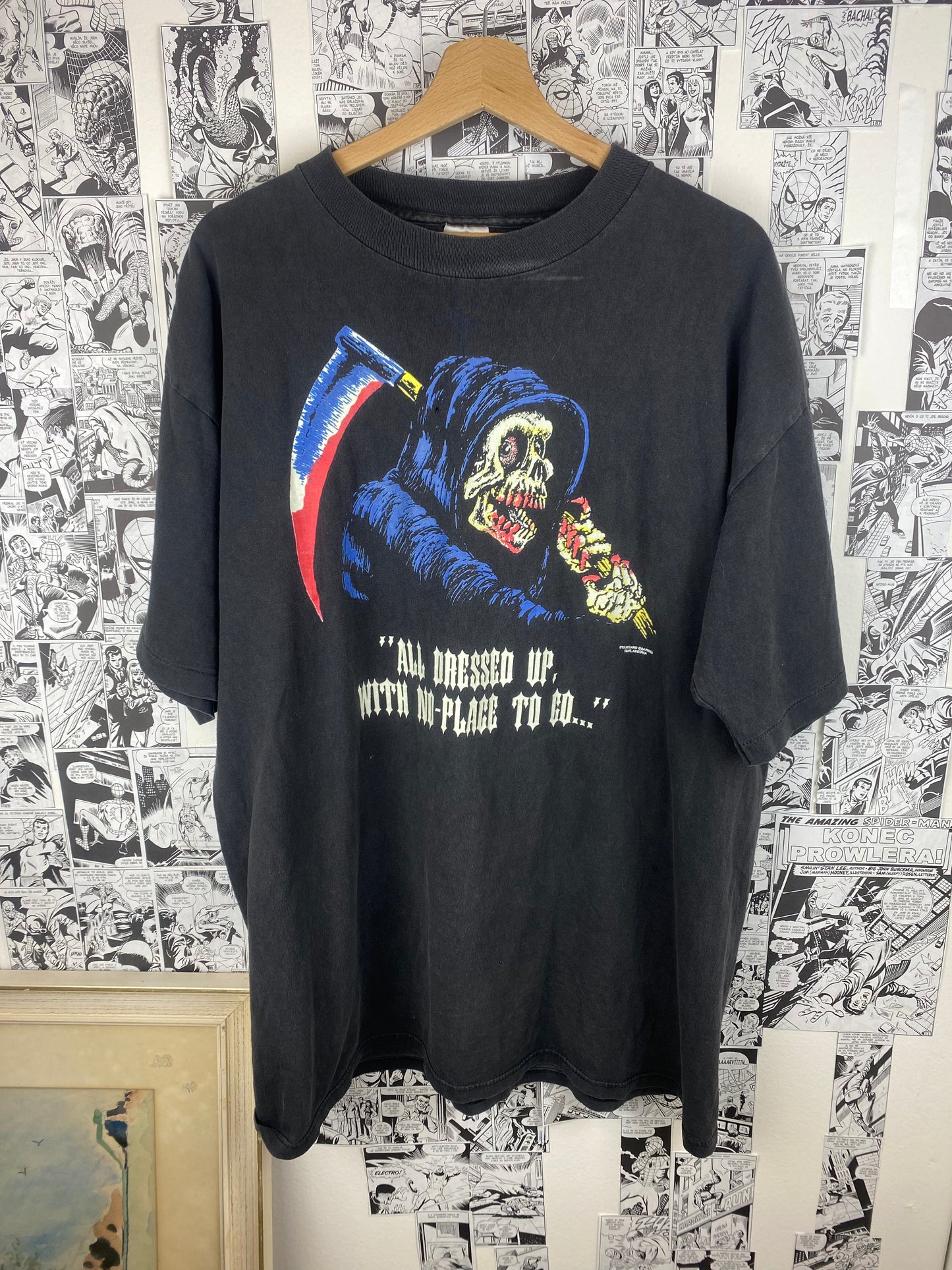 Vintage “All dressed up, with nowhere to go” death t-shirt - size XL