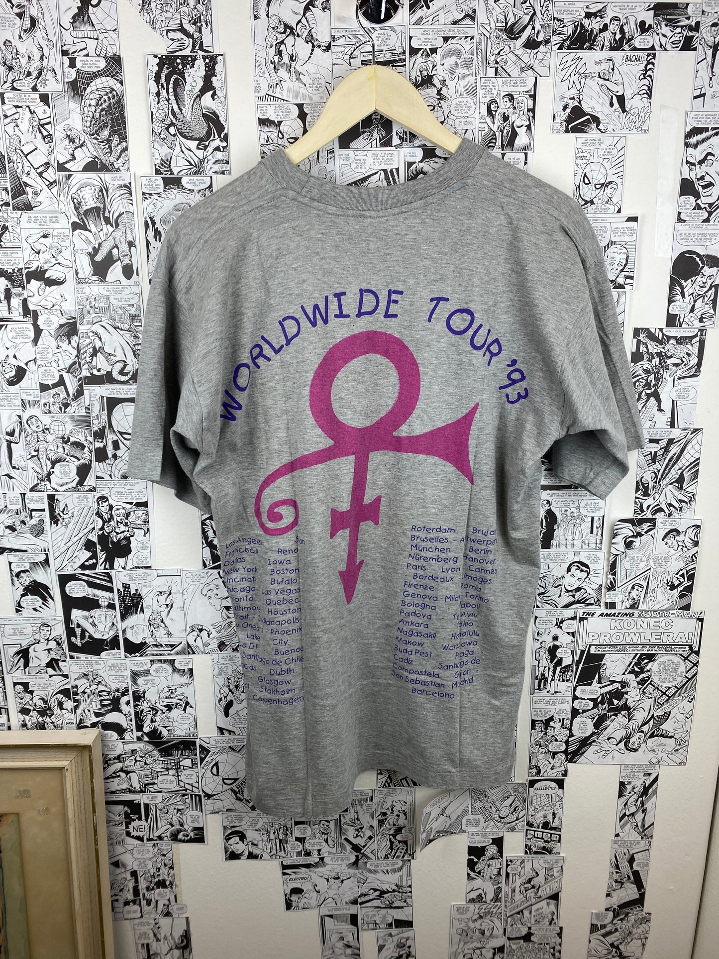 Vintage “Prince & the New Power Generation” 1993 t-shirt - size XL