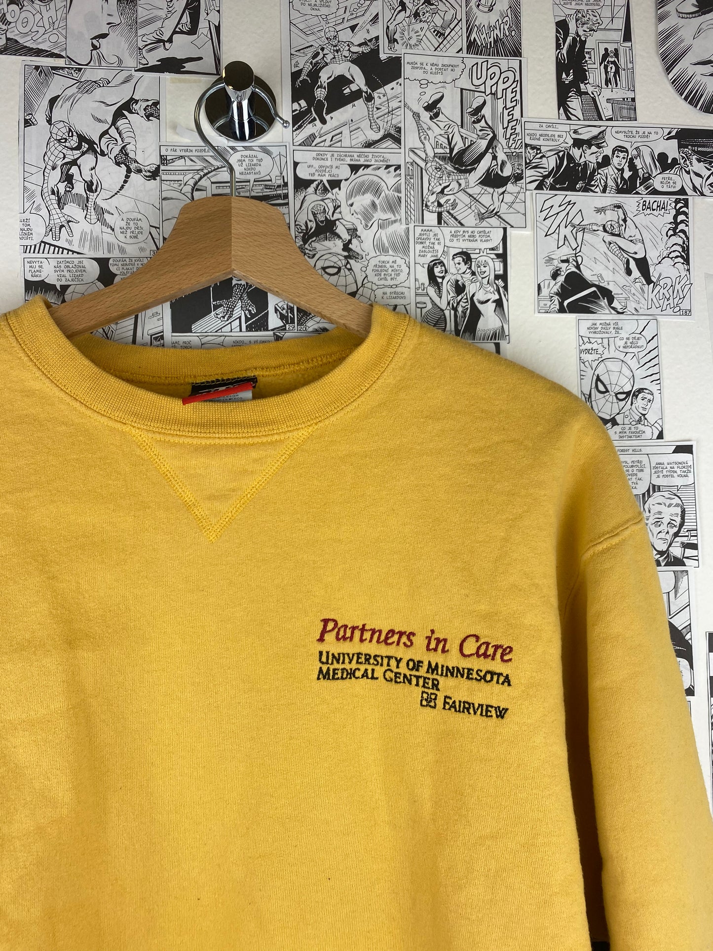 Vintage - Charity “Partners in Care” 90s crewneck