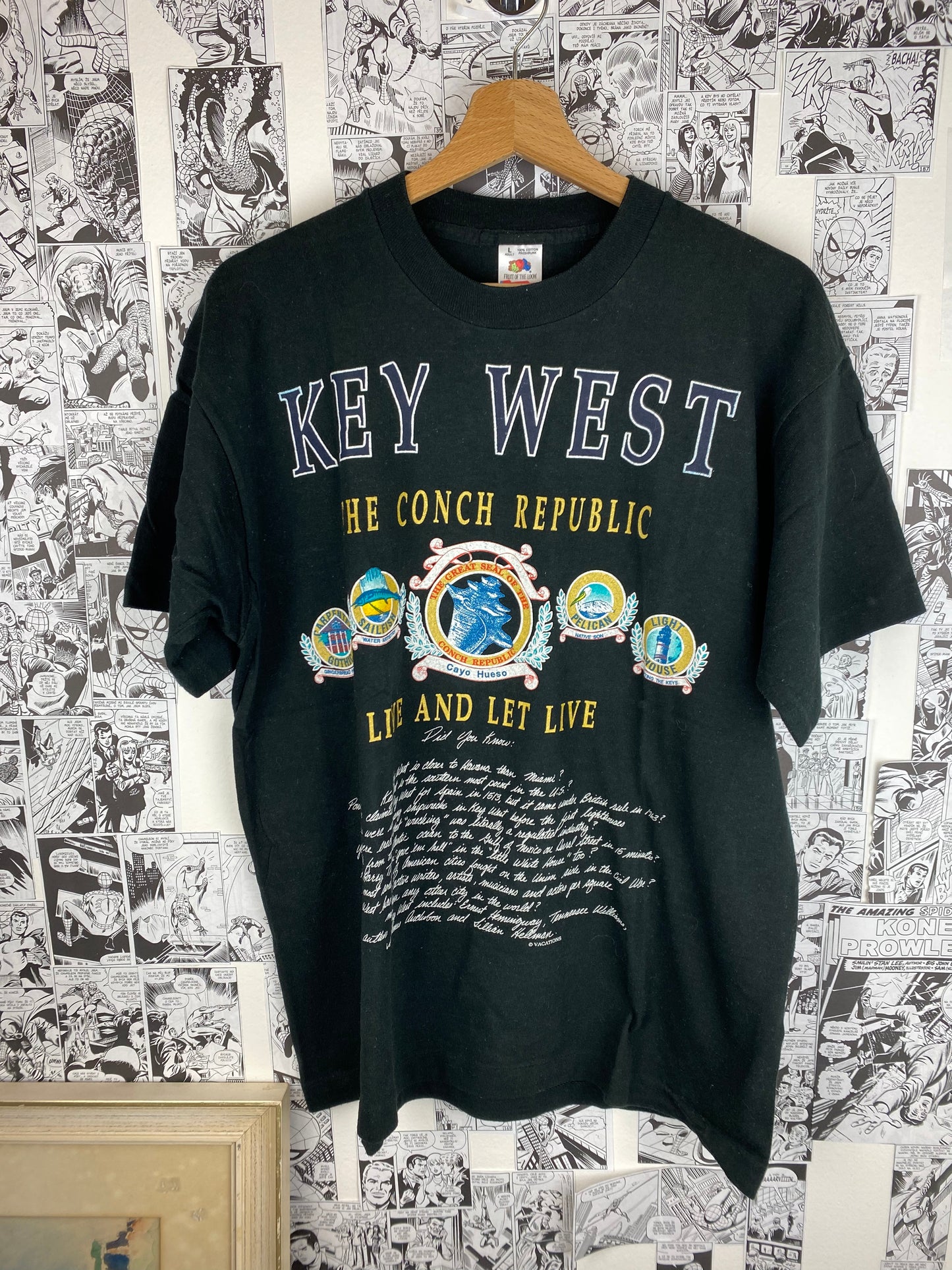 Vintage “Live and Let Live” 90s Key West T-shirt - size L