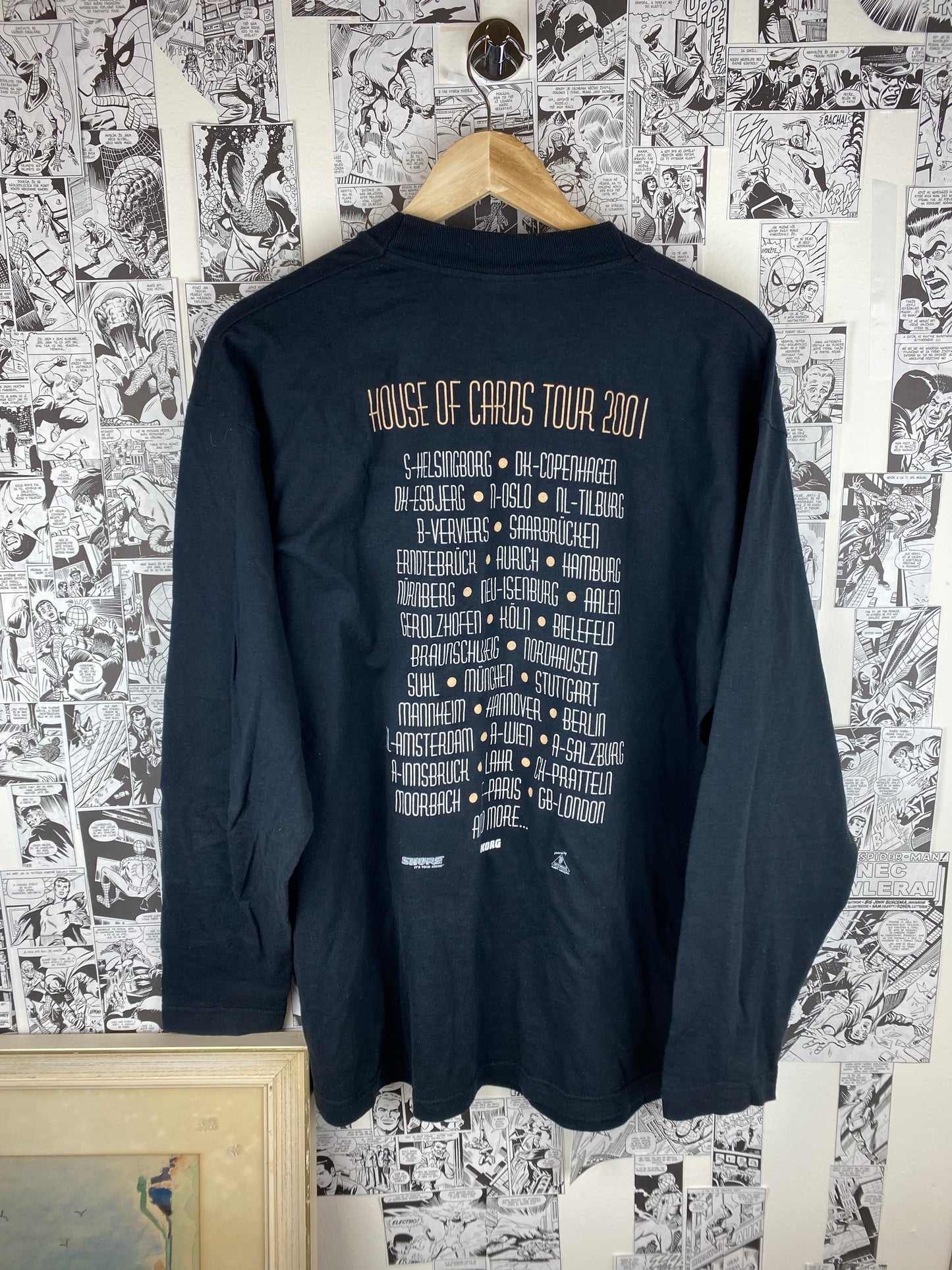 Vintage Saga “House of Cards” 2001 tour t-shirt - size L