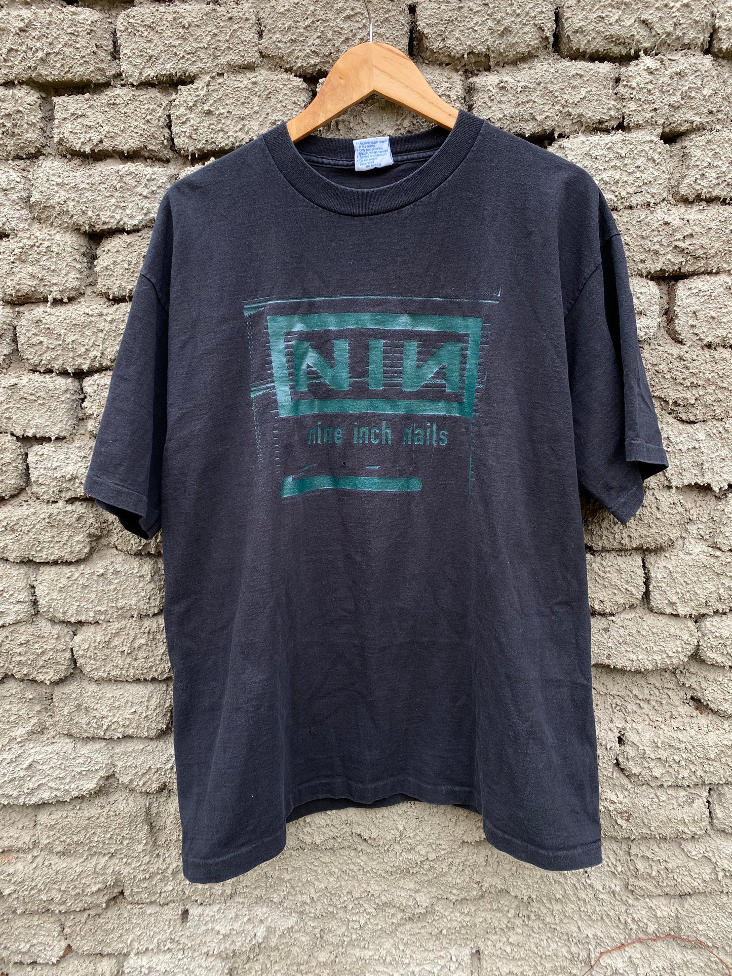 Vintage Nine Inch Nails "Nothing" 1996 t-shirt - size XL