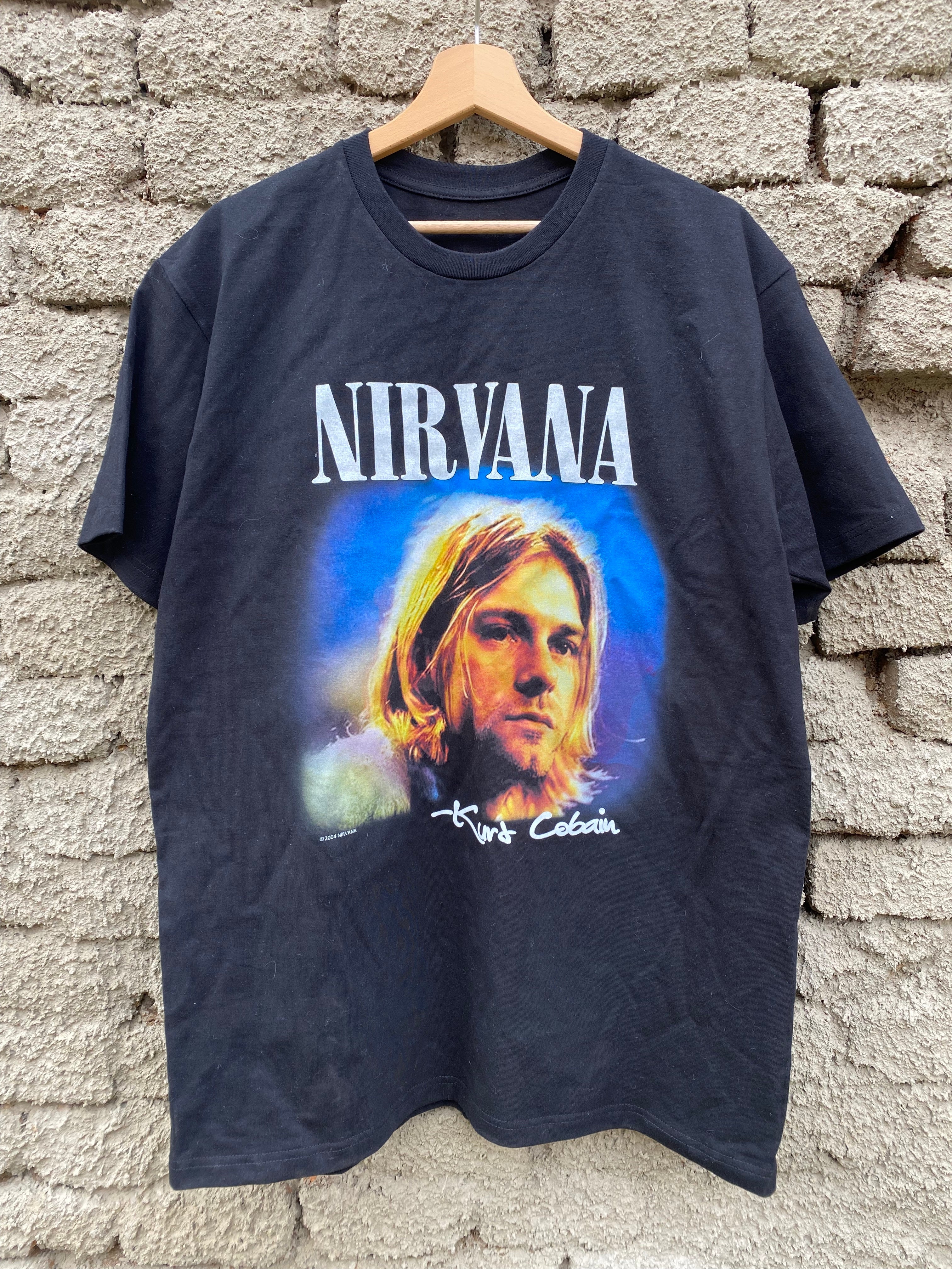 Vintage Nirvana - Kurt Cobain 2004 t-shirt size XL – Vintage No