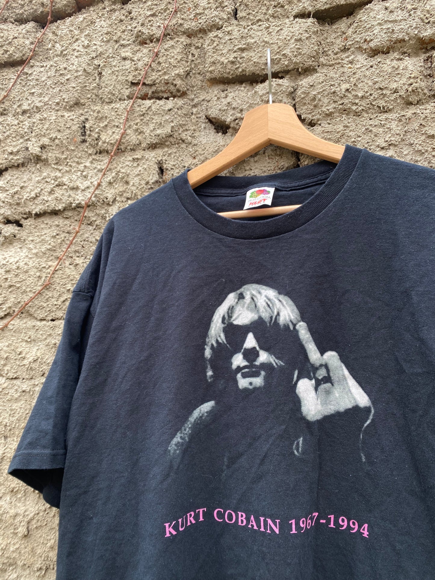 Vintage Kurt Cobain Nirvana Memorial t-shirt - size XL