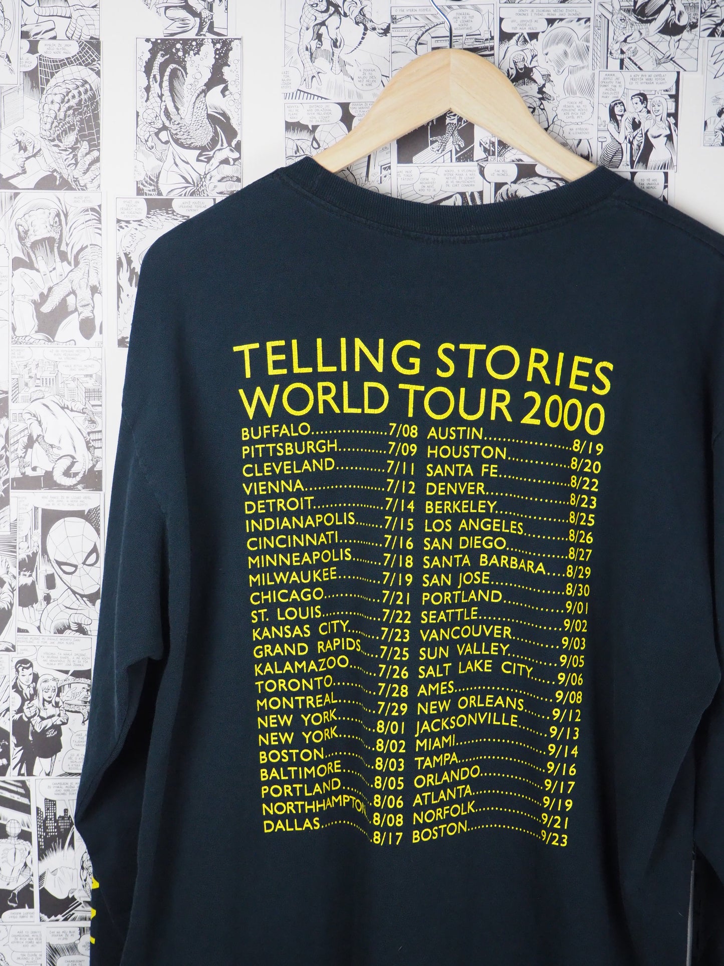 Vintage Tracy Chapman "Telling Stories" 2000 tour t-shirt - size XL